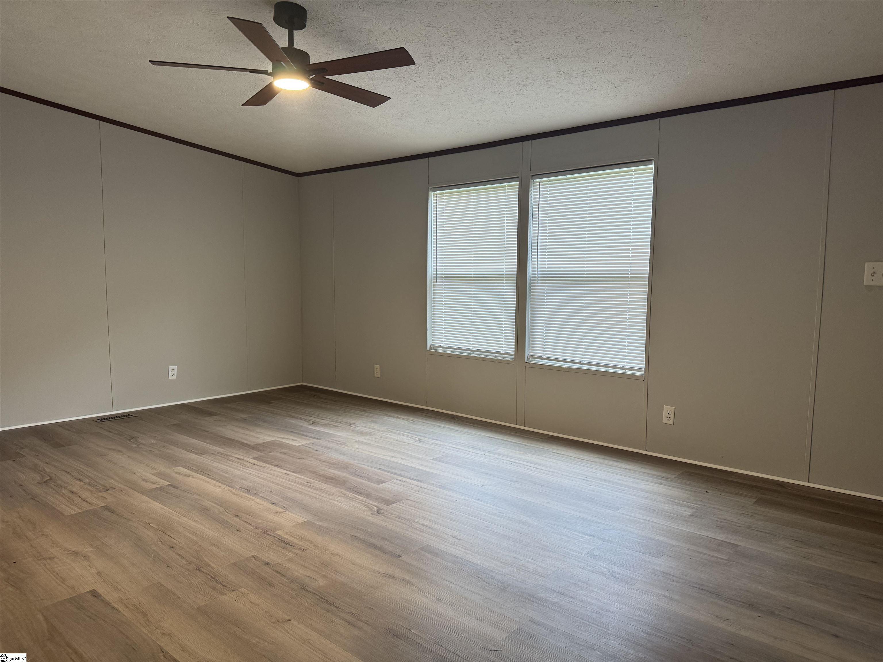 206 Eva Easley, SC 29640