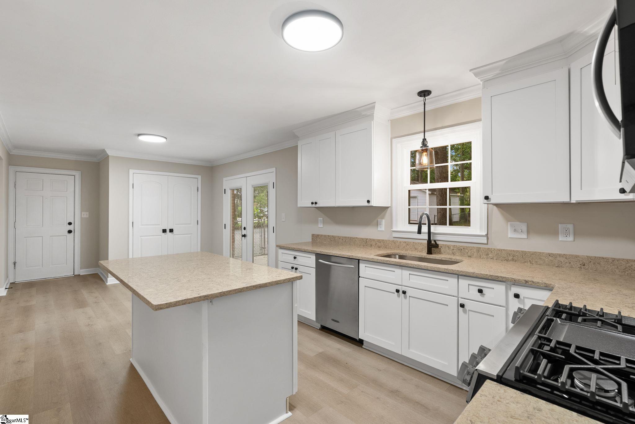 208 Spring Drive Easley, SC 29642