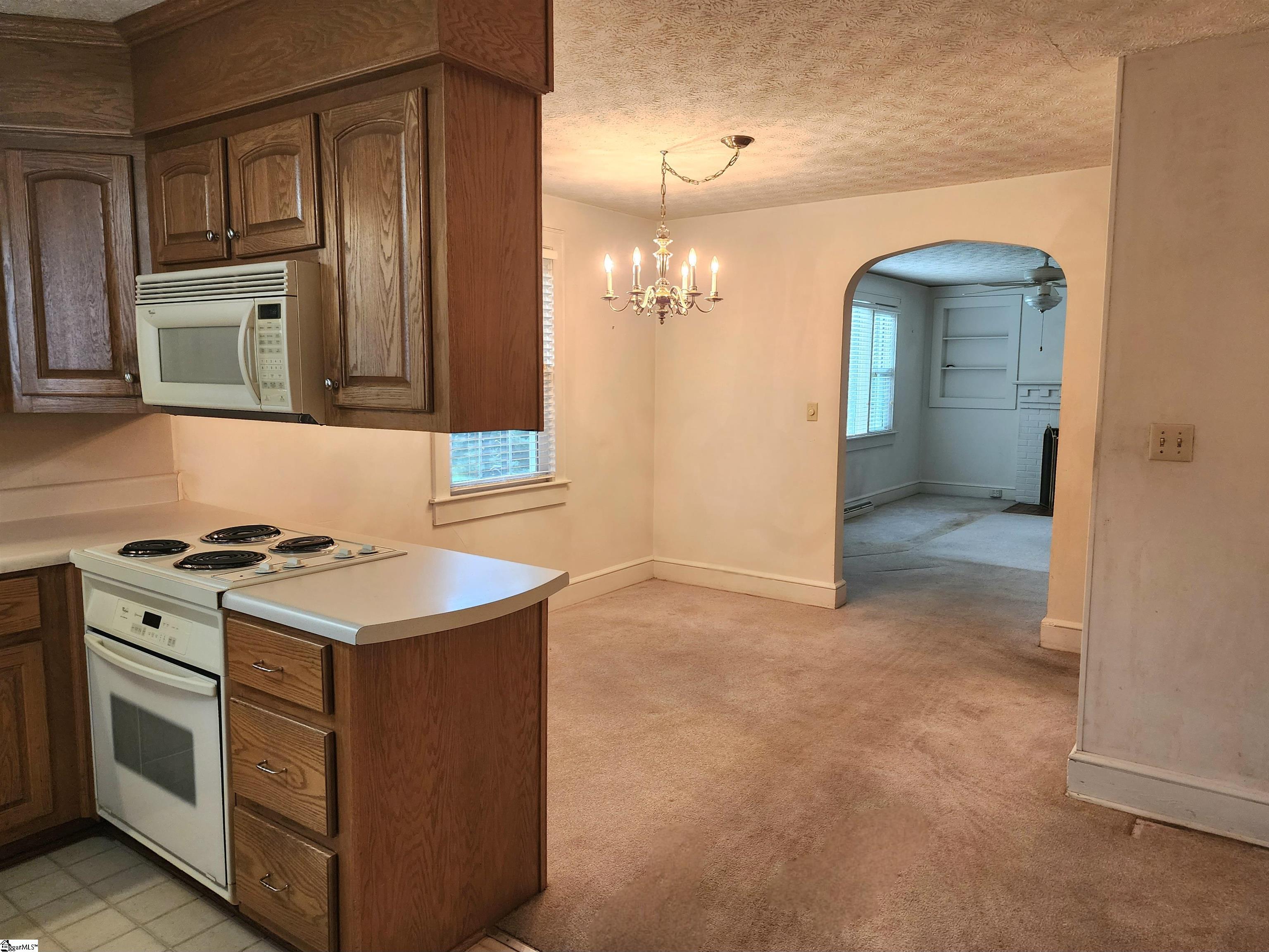 210 Tindal Road Greenville, SC 29617