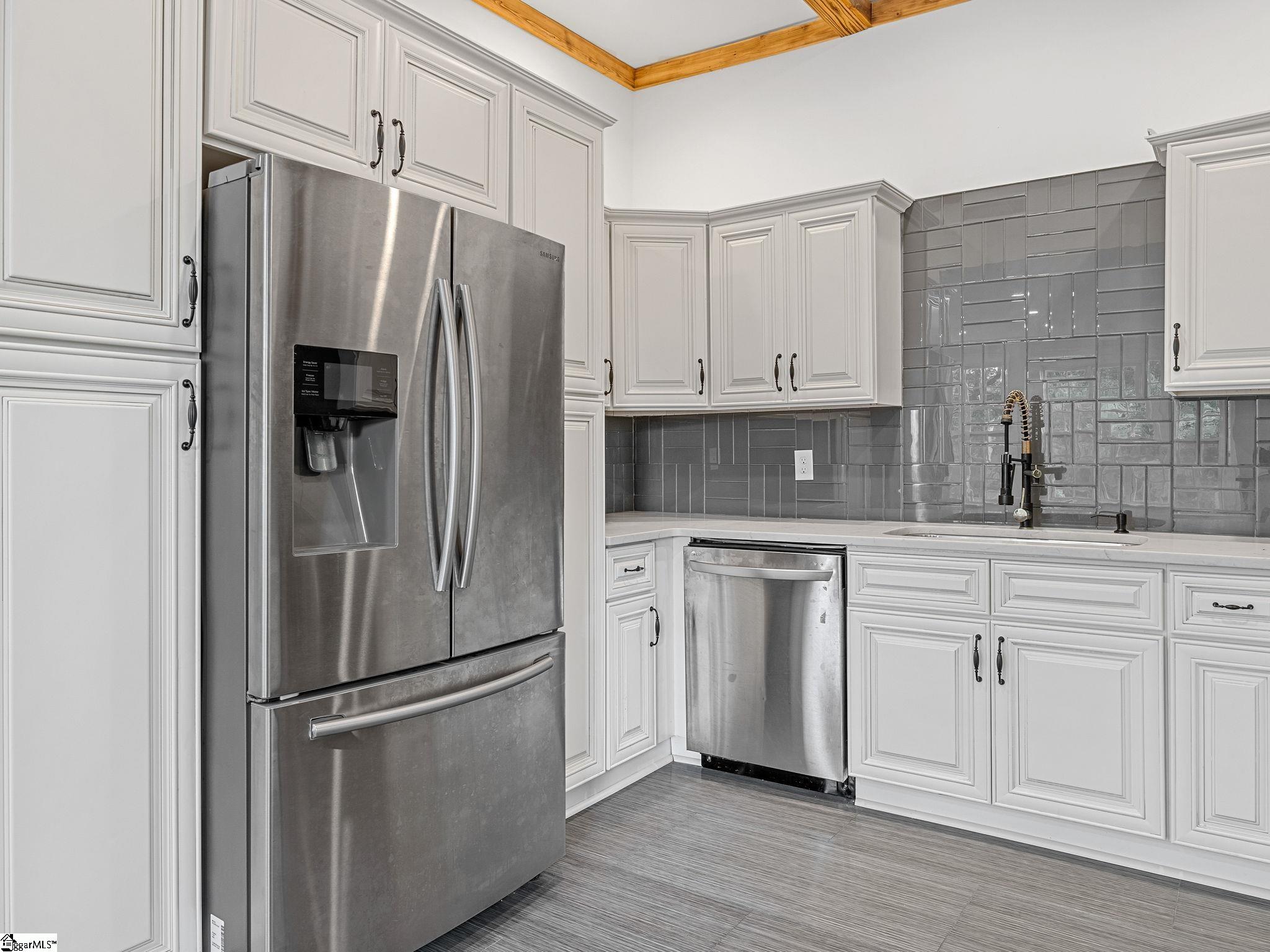144 E Victoria Road Spartanburg, SC 29301