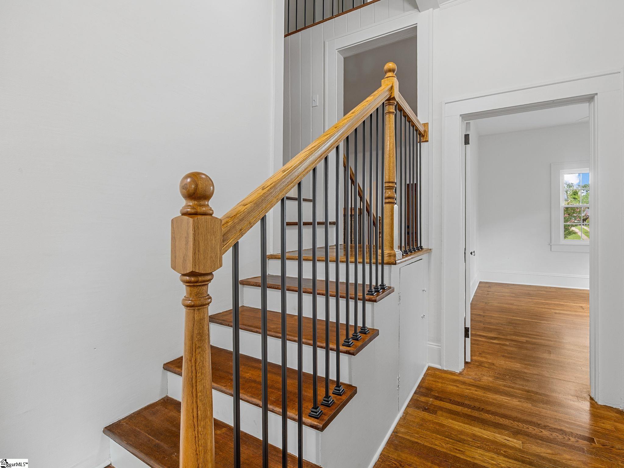 144 E Victoria Road Spartanburg, SC 29301