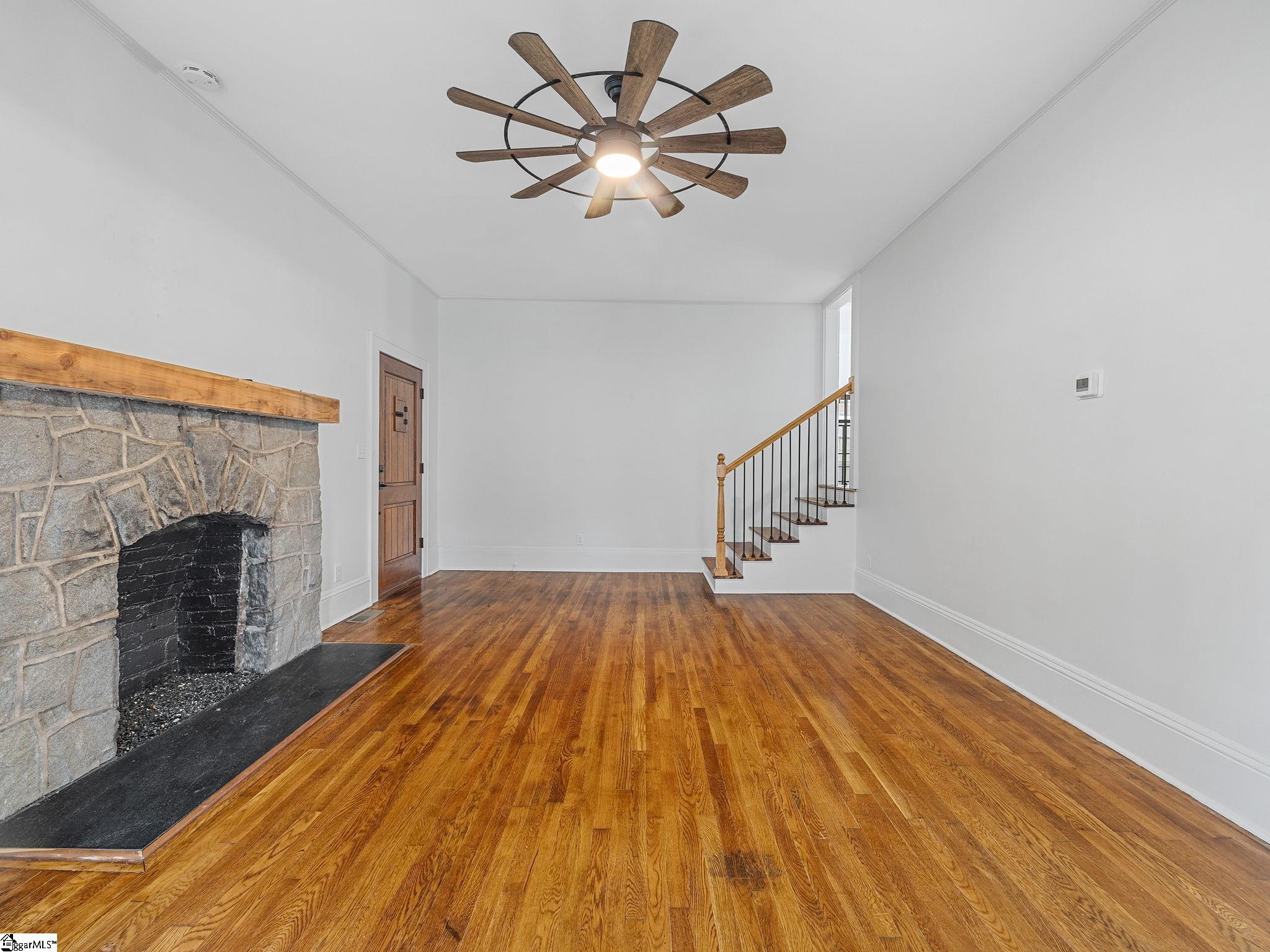 144 E Victoria Road Spartanburg, SC 29301