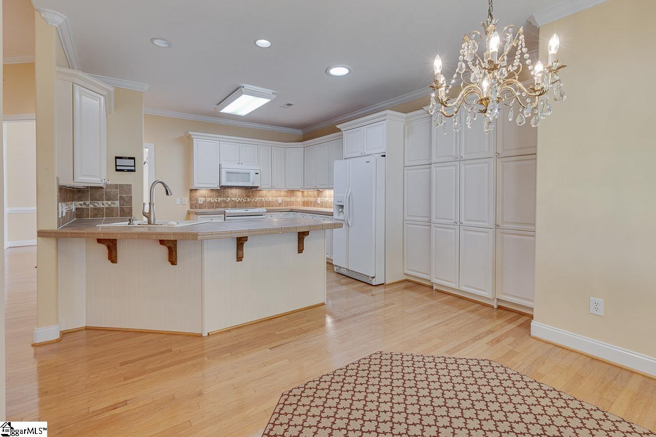 102 Wineberry Way Greenville, SC 29615