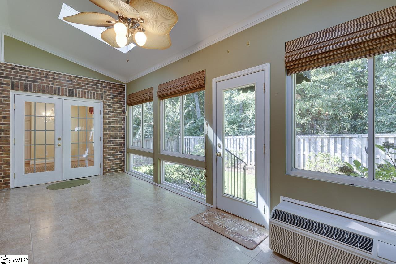 102 Wineberry Way Greenville, SC 29615