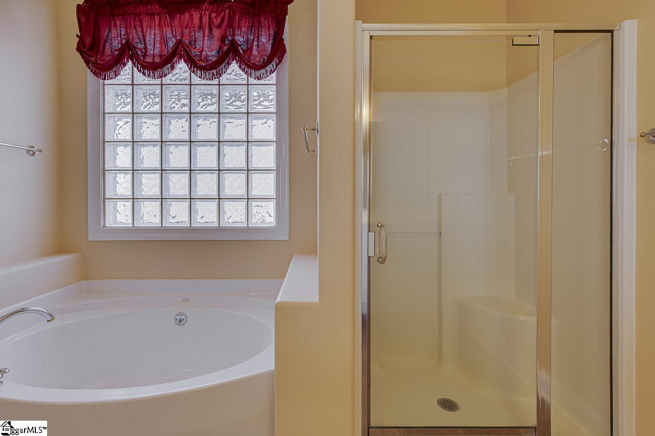 102 Wineberry Way Greenville, SC 29615