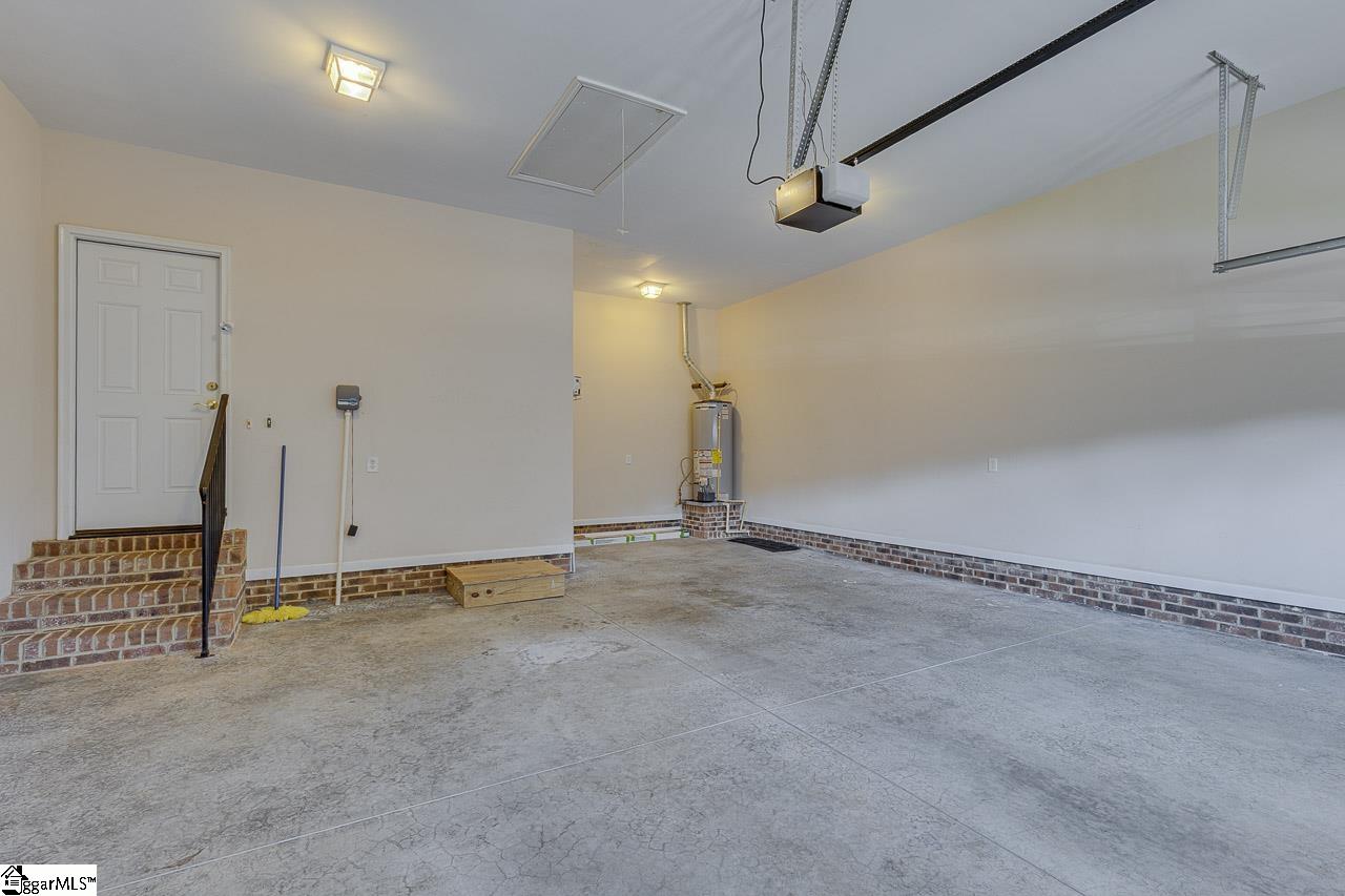 102 Wineberry Way Greenville, SC 29615