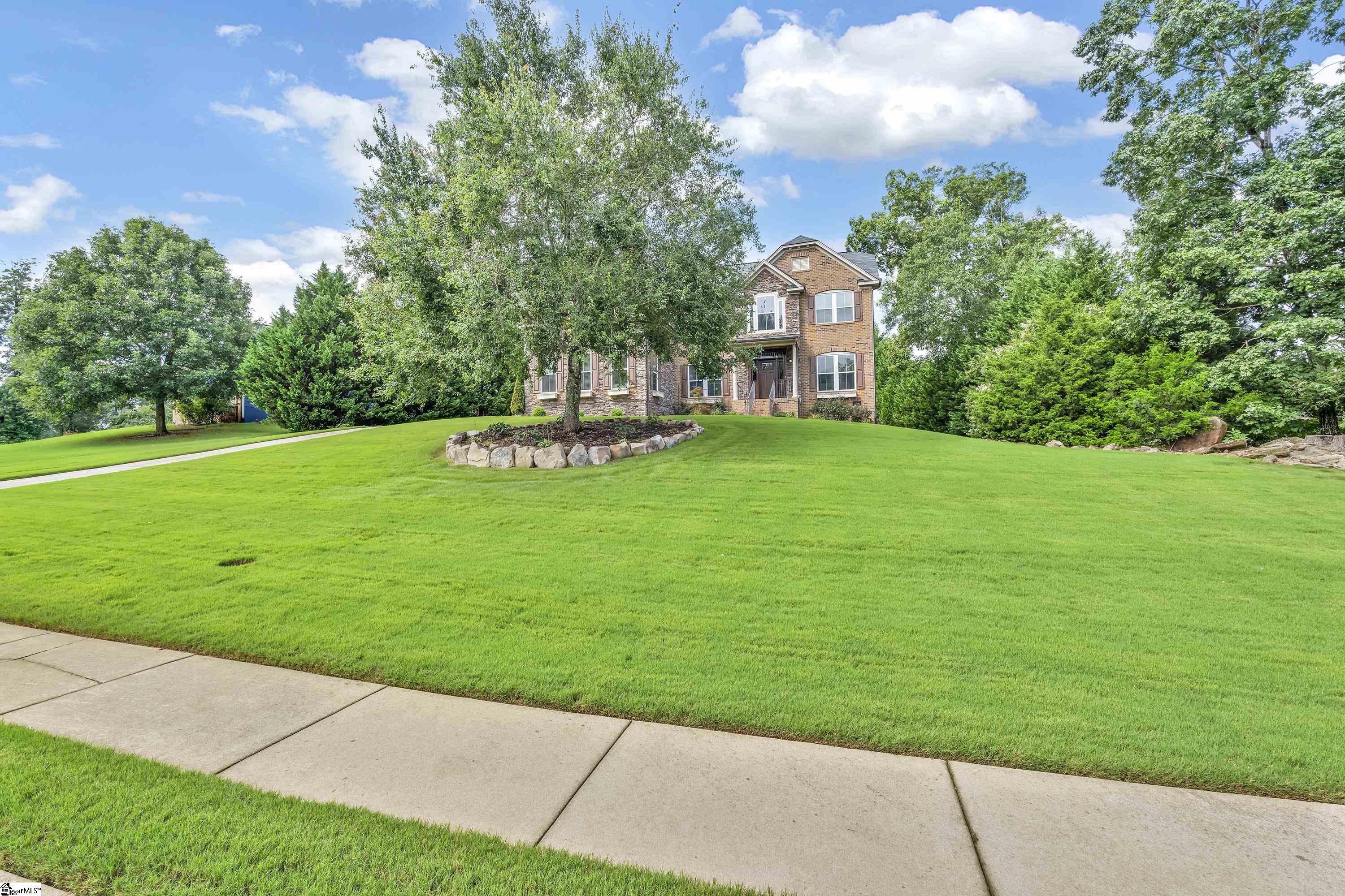 139 Scotts Bluff Drive Simpsonville, SC 29681