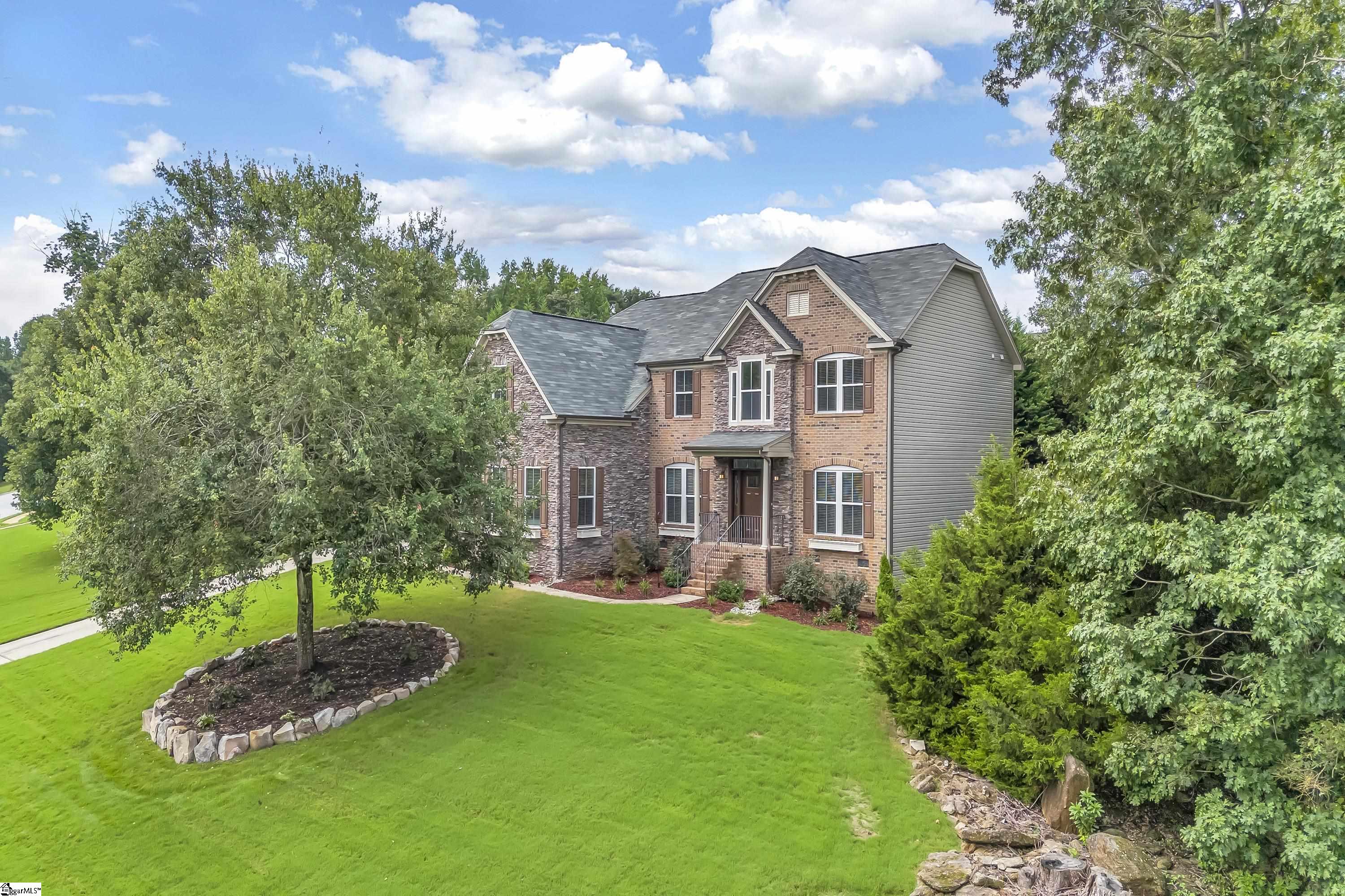 139 Scotts Bluff Drive Simpsonville, SC 29681