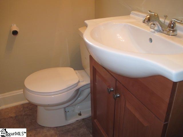 28 Blair Street Greenville, SC 29607-1902