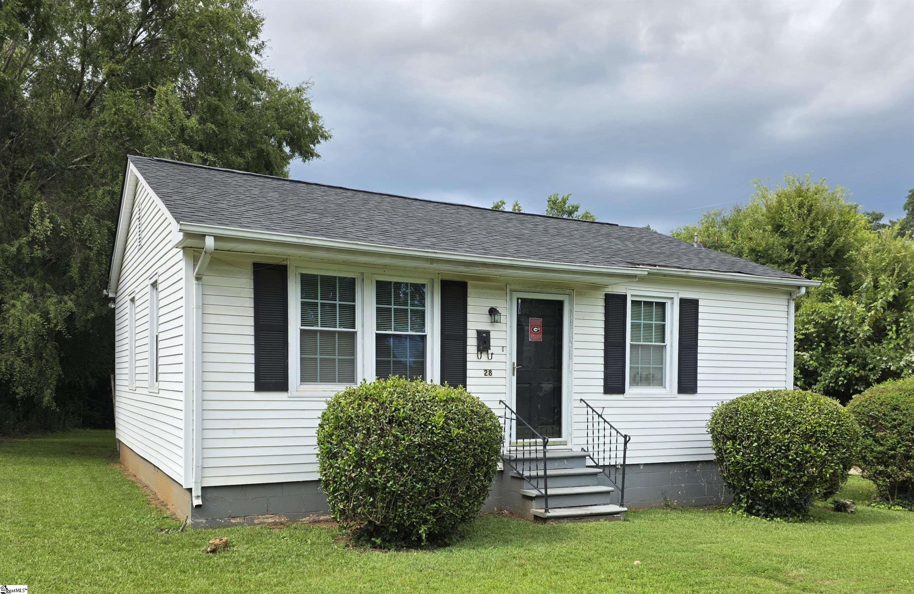 28 Blair Street Greenville, SC 29607-1902