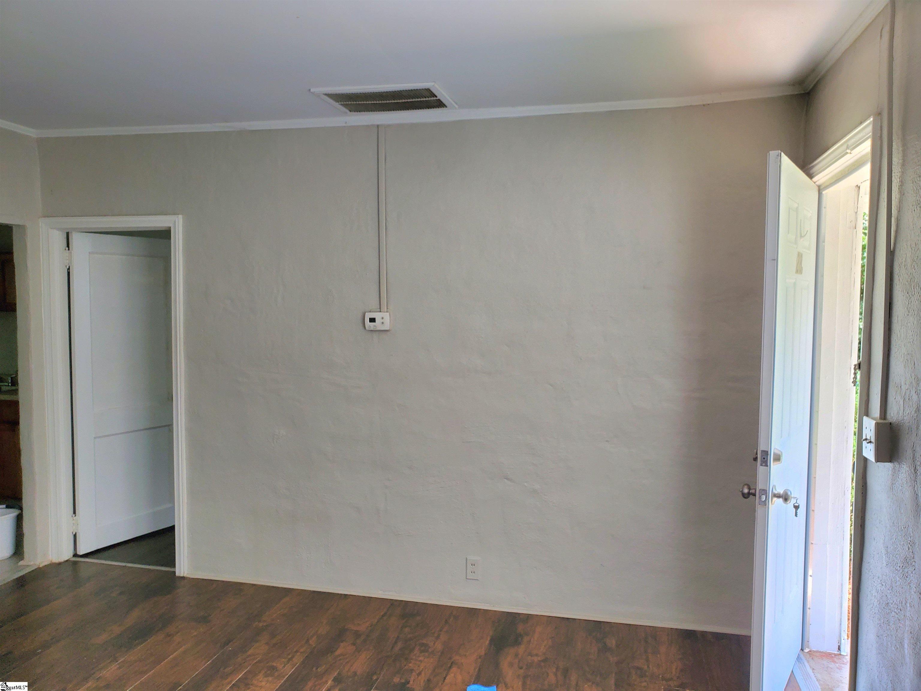 28 Blair Street Greenville, SC 29607-1902