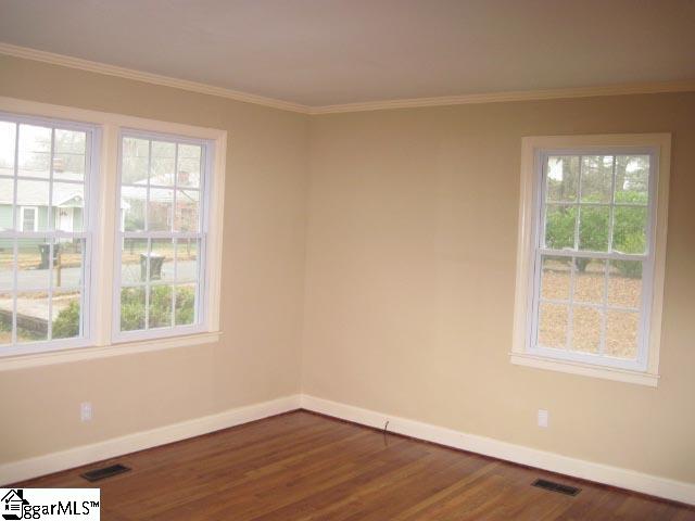 28 Blair Street Greenville, SC 29607-1902