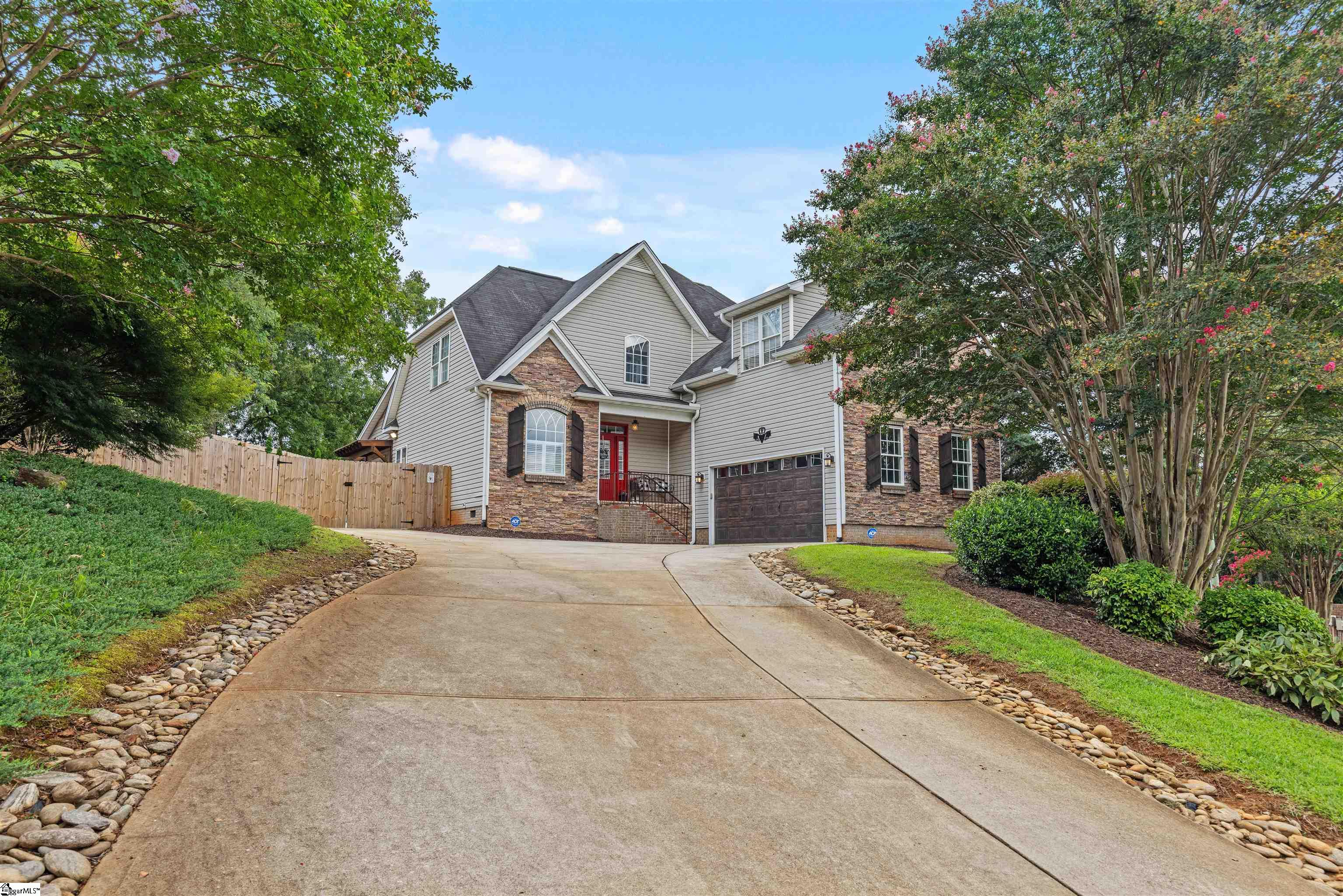 317 Squires Creek Road Simpsonville, SC 29681