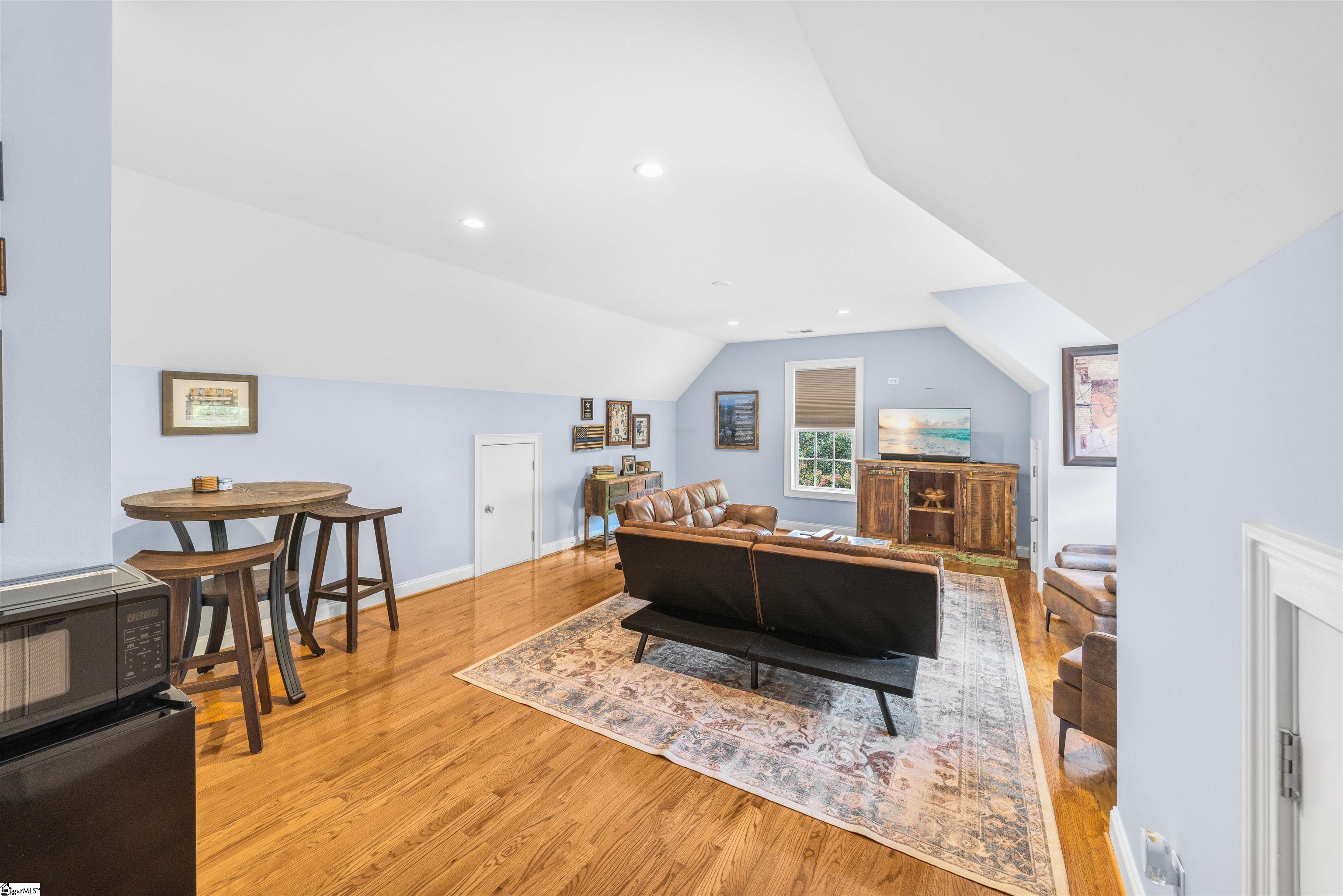 317 Squires Creek Road Simpsonville, SC 29681