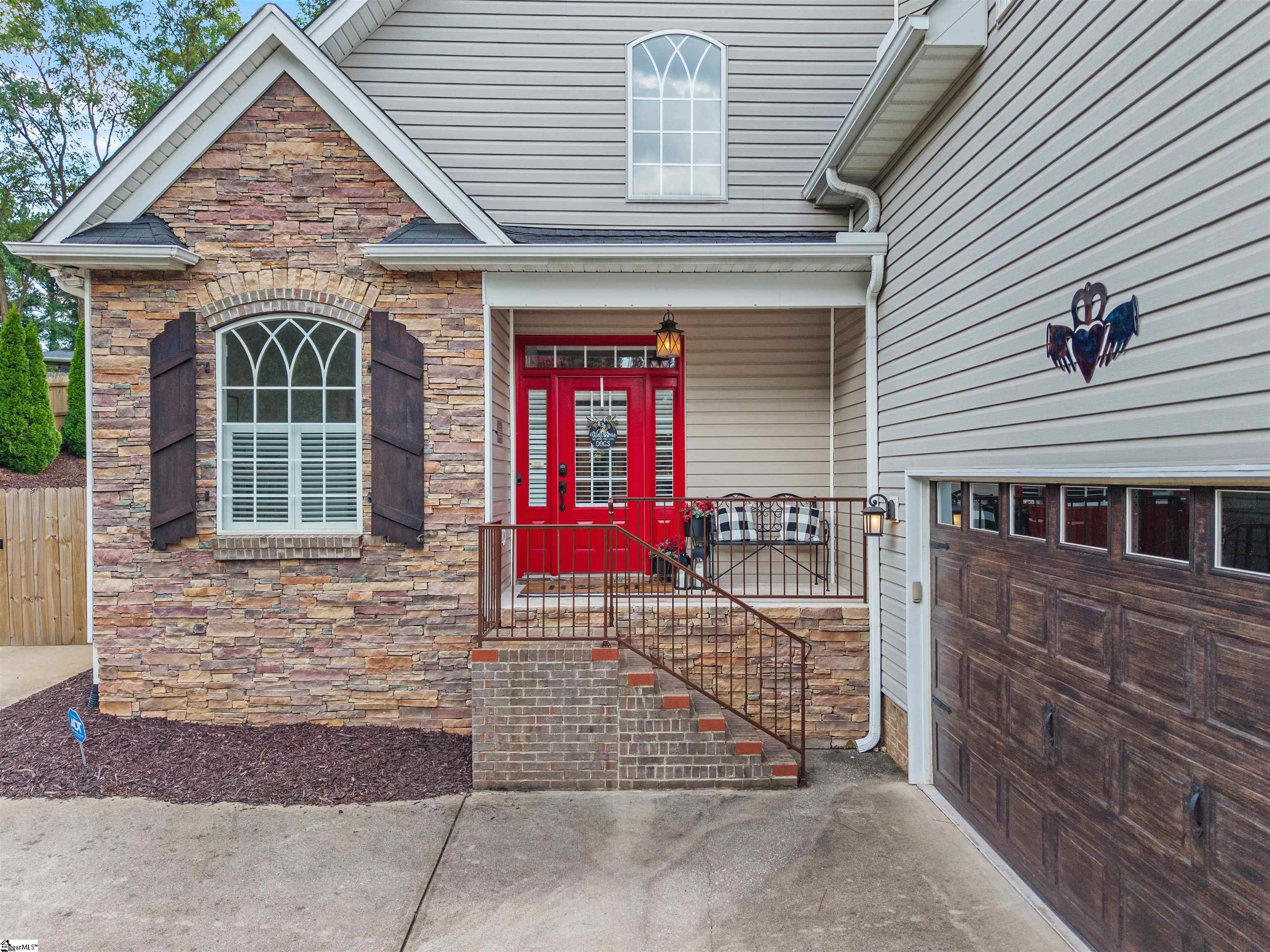 317 Squires Creek Road Simpsonville, SC 29681