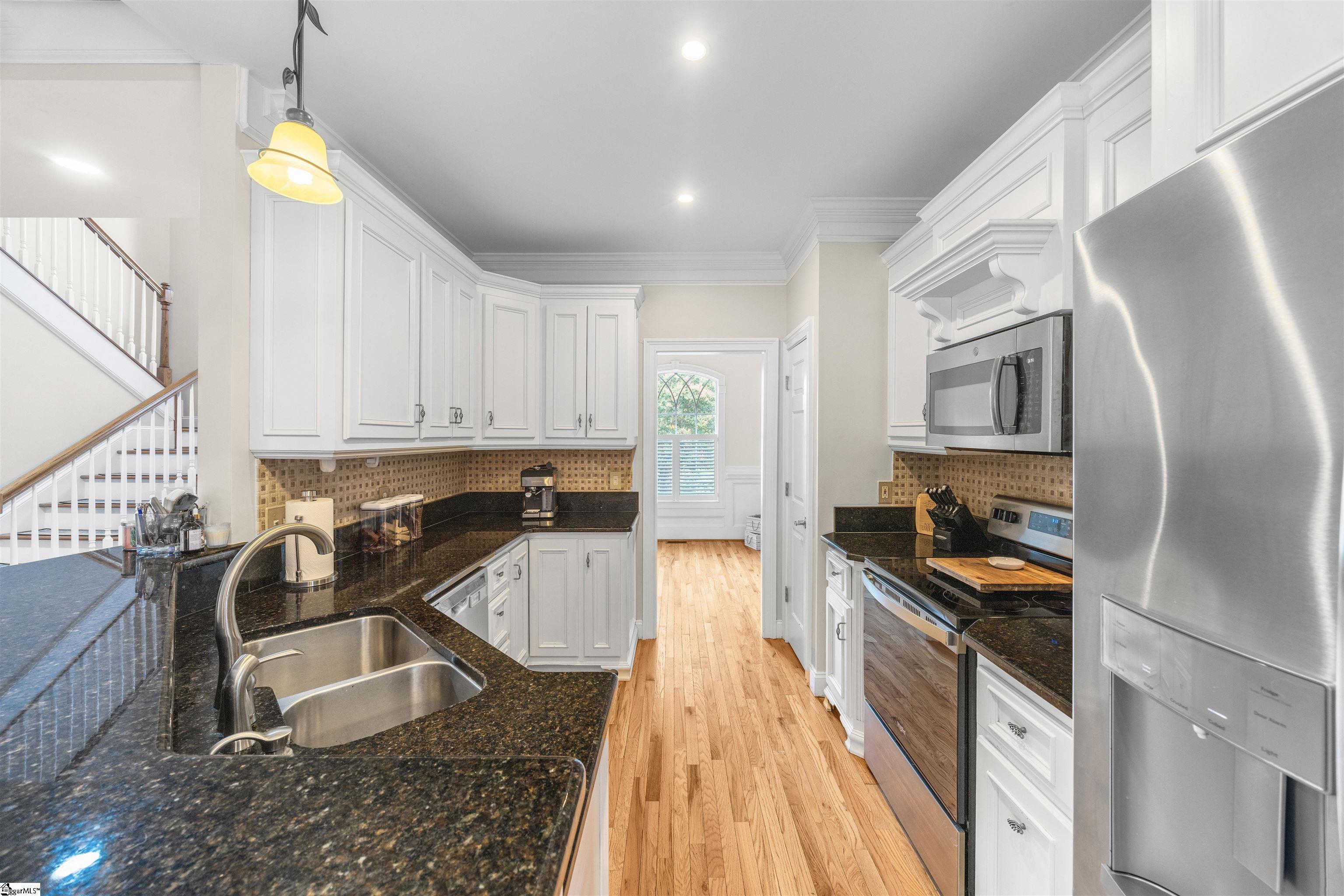 317 Squires Creek Road Simpsonville, SC 29681
