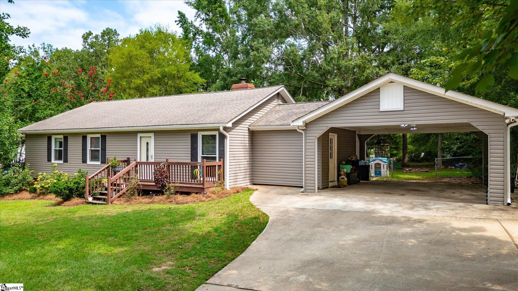 208 Preakness Patti Clinton, SC 29325