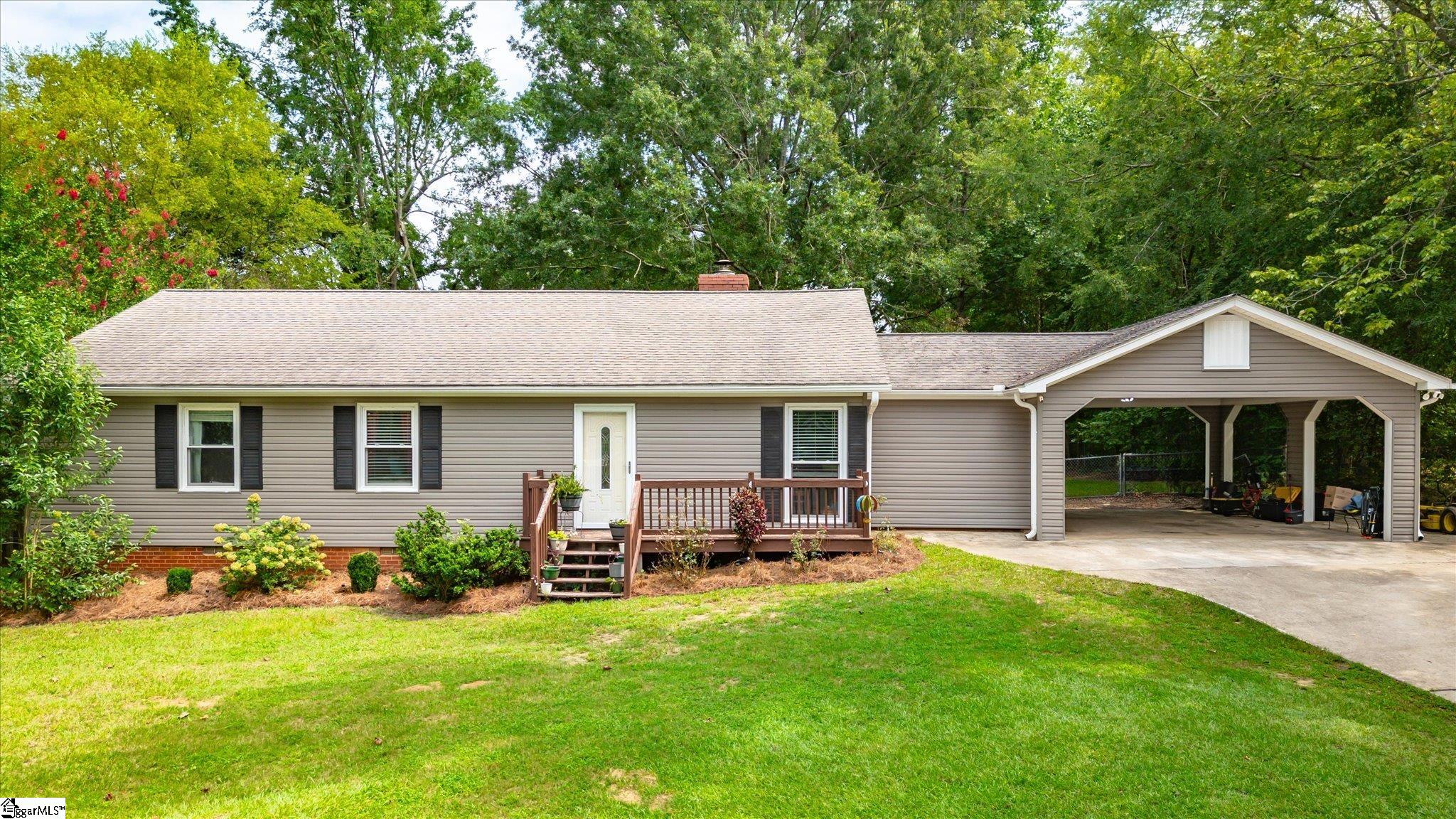 208 Preakness Patti Clinton, SC 29325