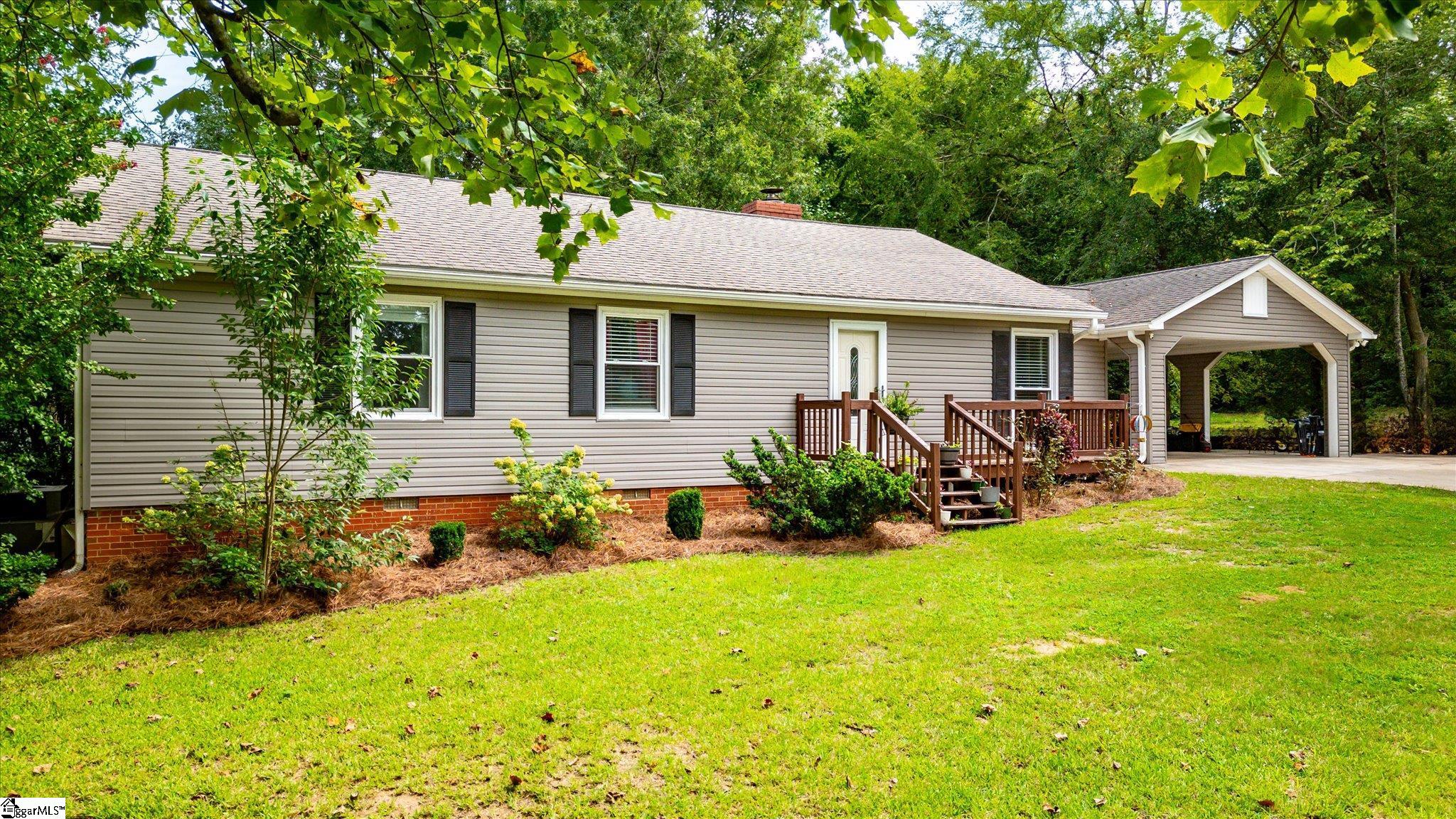208 Preakness Patti Clinton, SC 29325