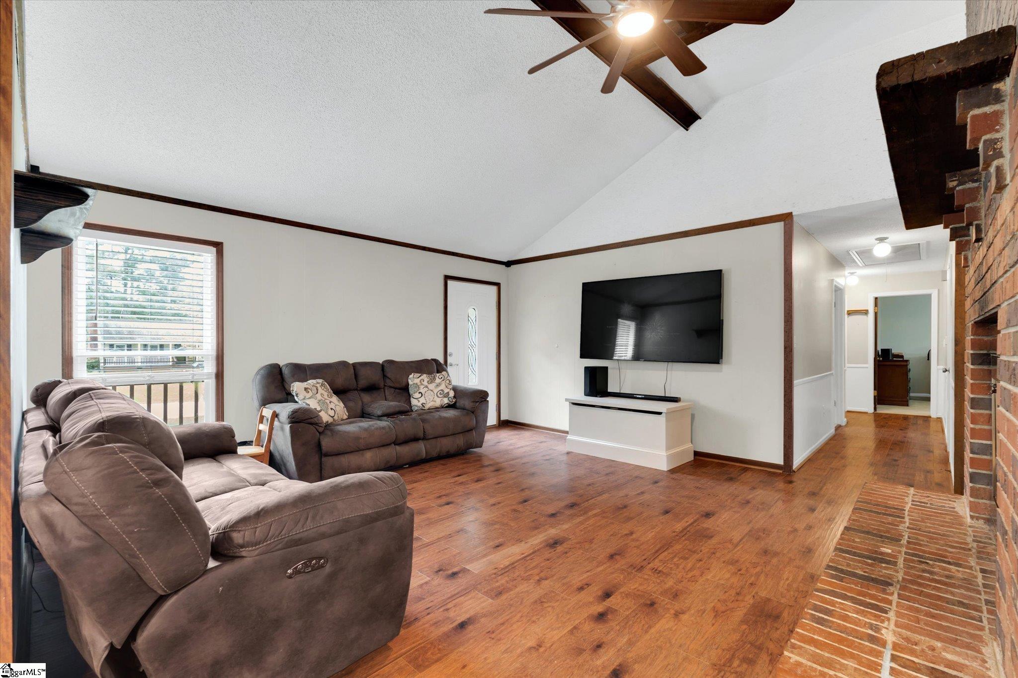 208 Preakness Patti Clinton, SC 29325