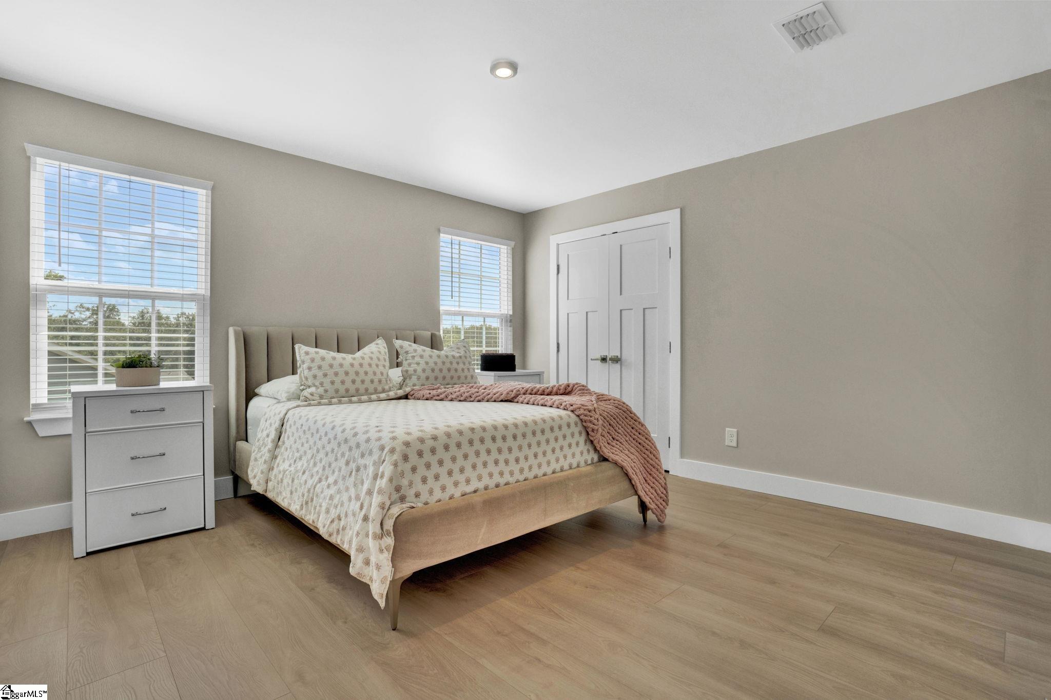 1694 Burtonwood Drive Moore, SC 29369