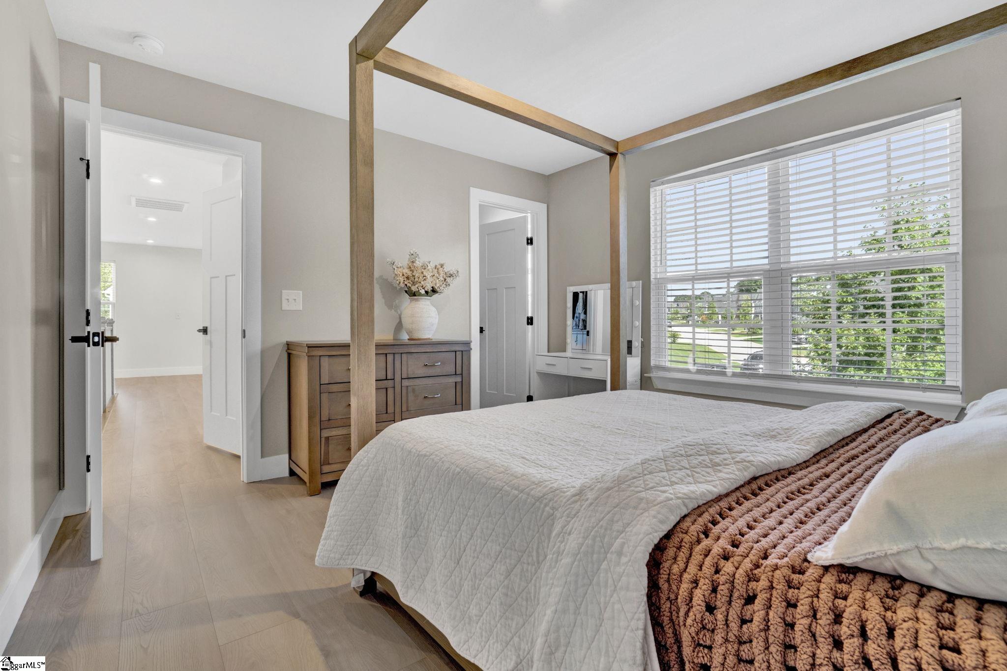 1694 Burtonwood Drive Moore, SC 29369