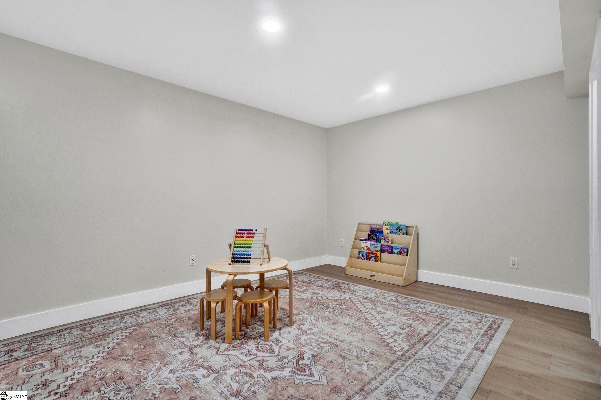 1694 Burtonwood Drive Moore, SC 29369