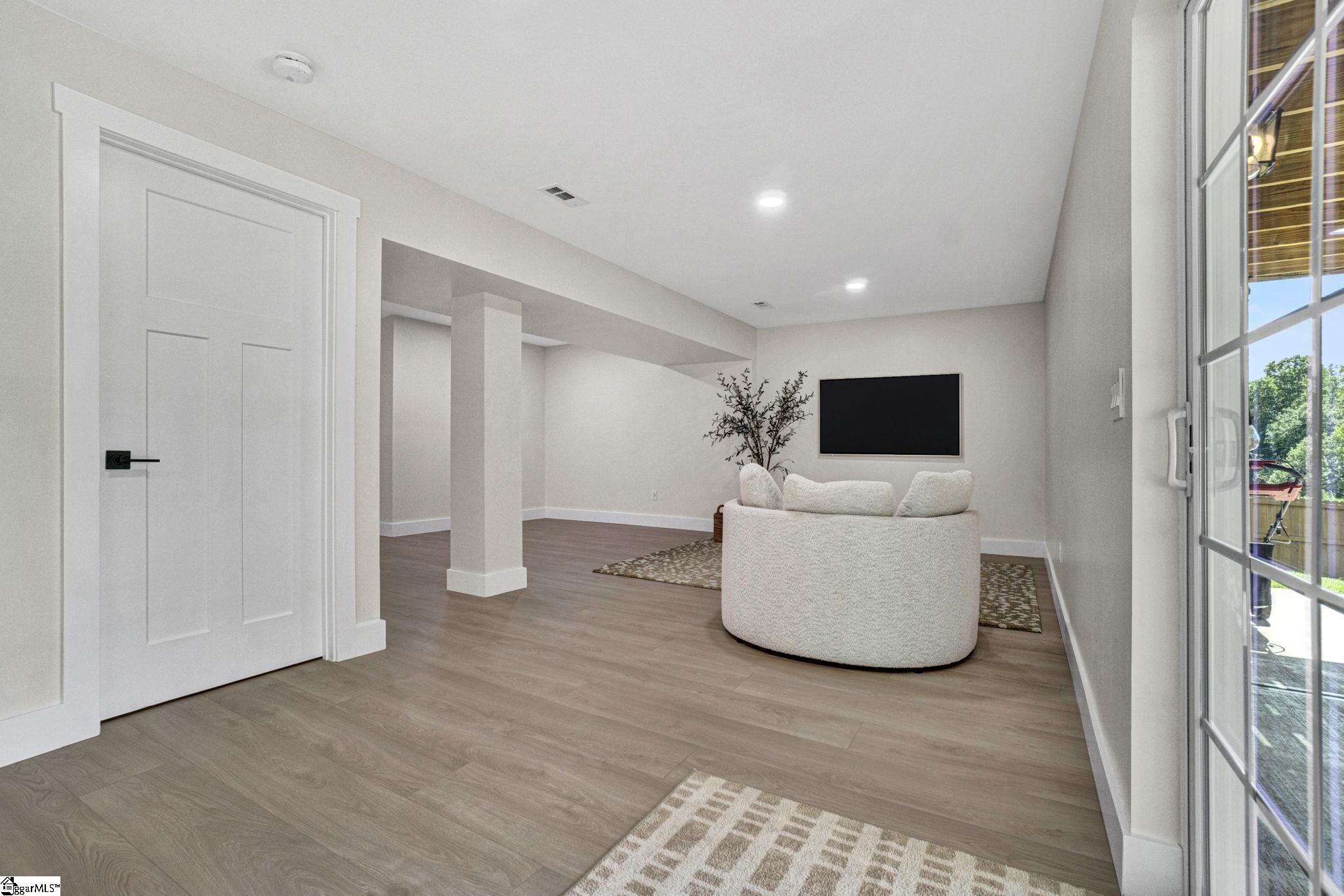 1694 Burtonwood Drive Moore, SC 29369