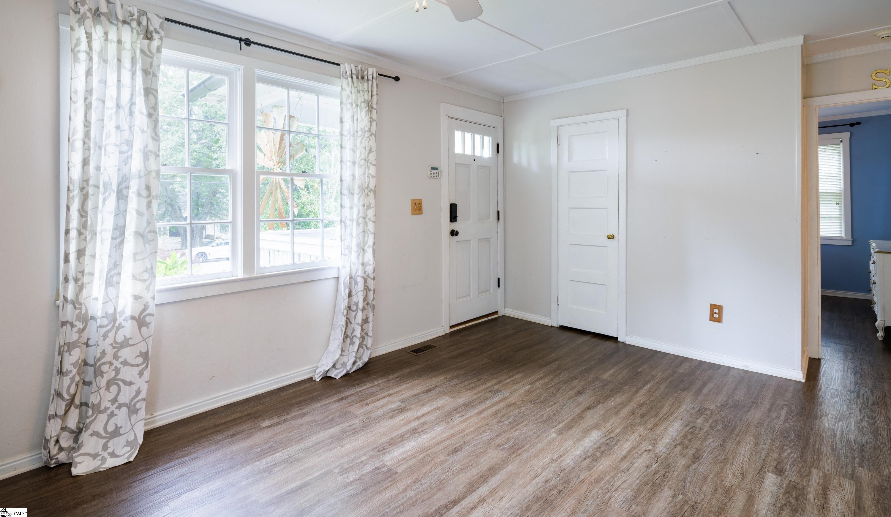 222 Buist Avenue Greenville, SC 29609