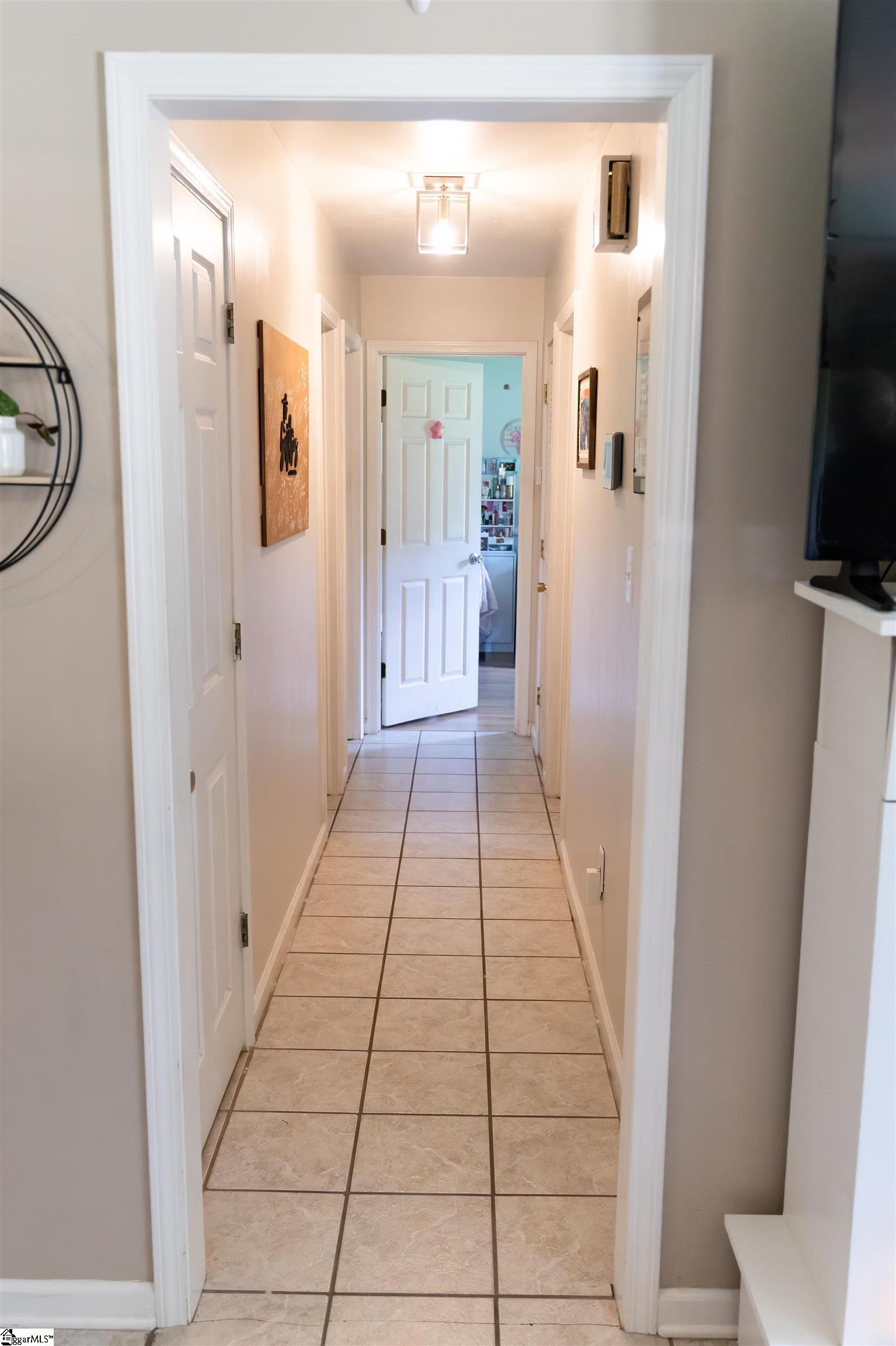 1208 Five Forks Road Pendelton, SC 29670