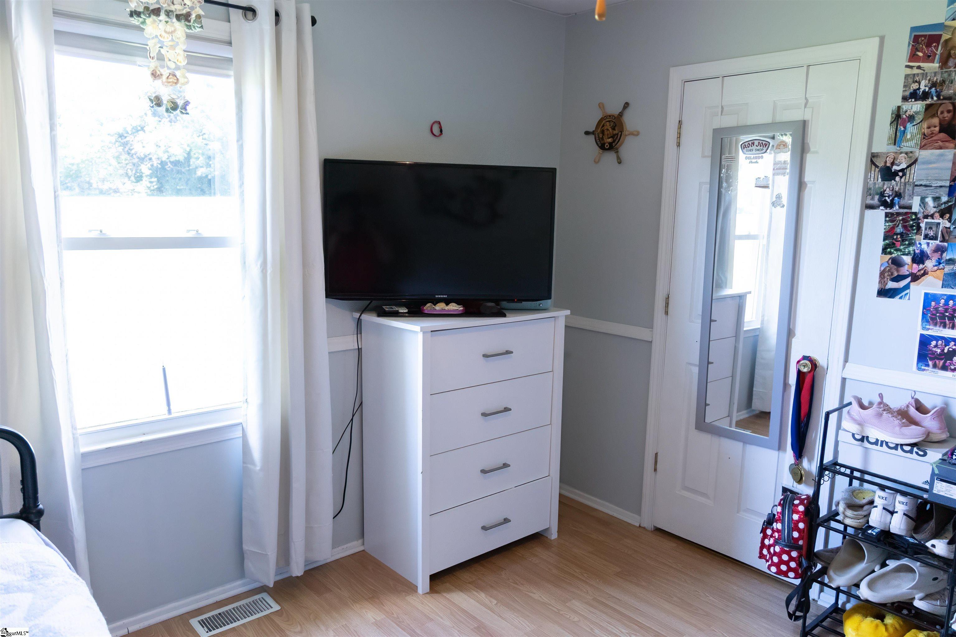 1208 Five Forks Road Pendelton, SC 29670