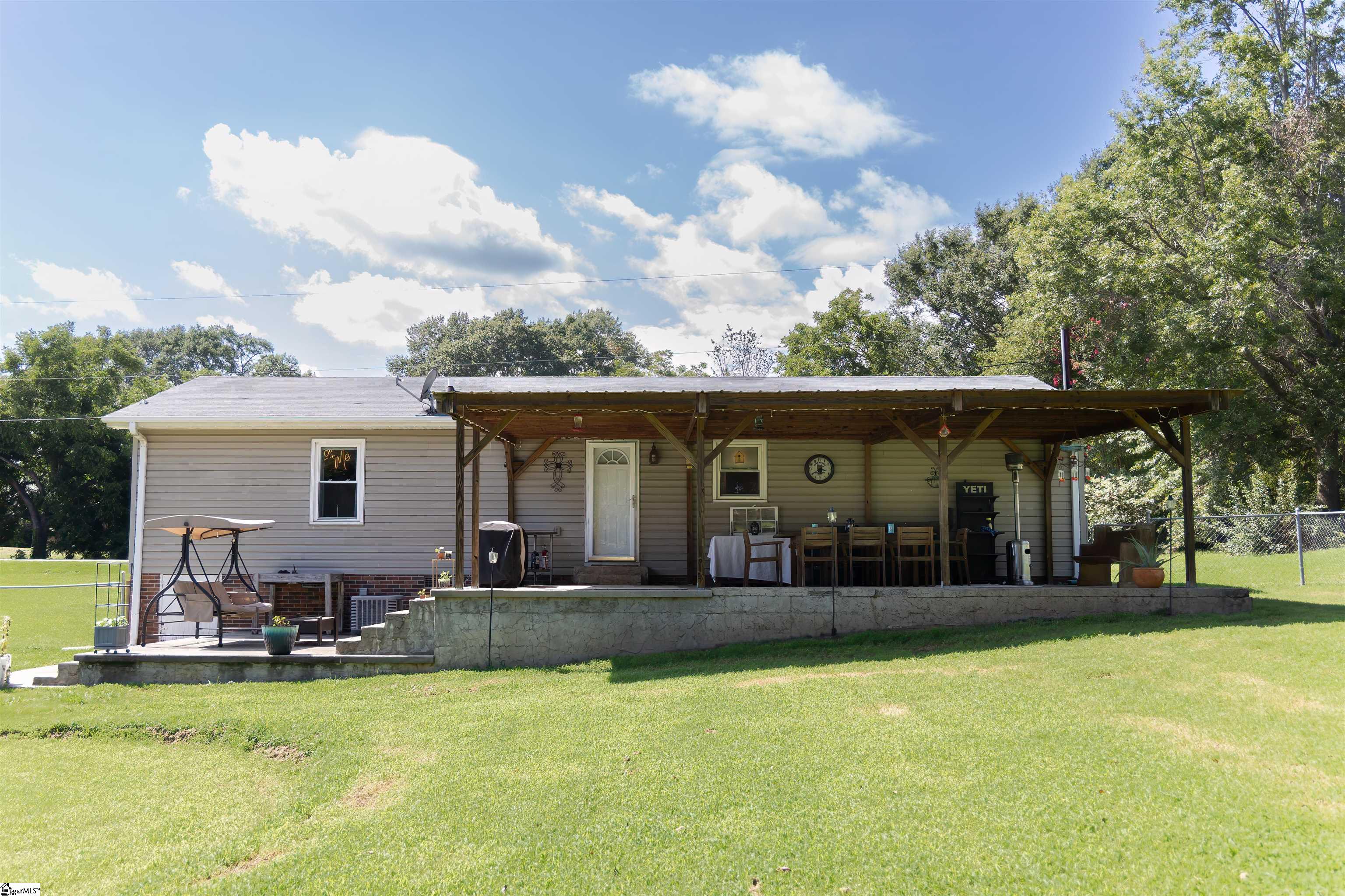 1208 Five Forks Road Pendelton, SC 29670