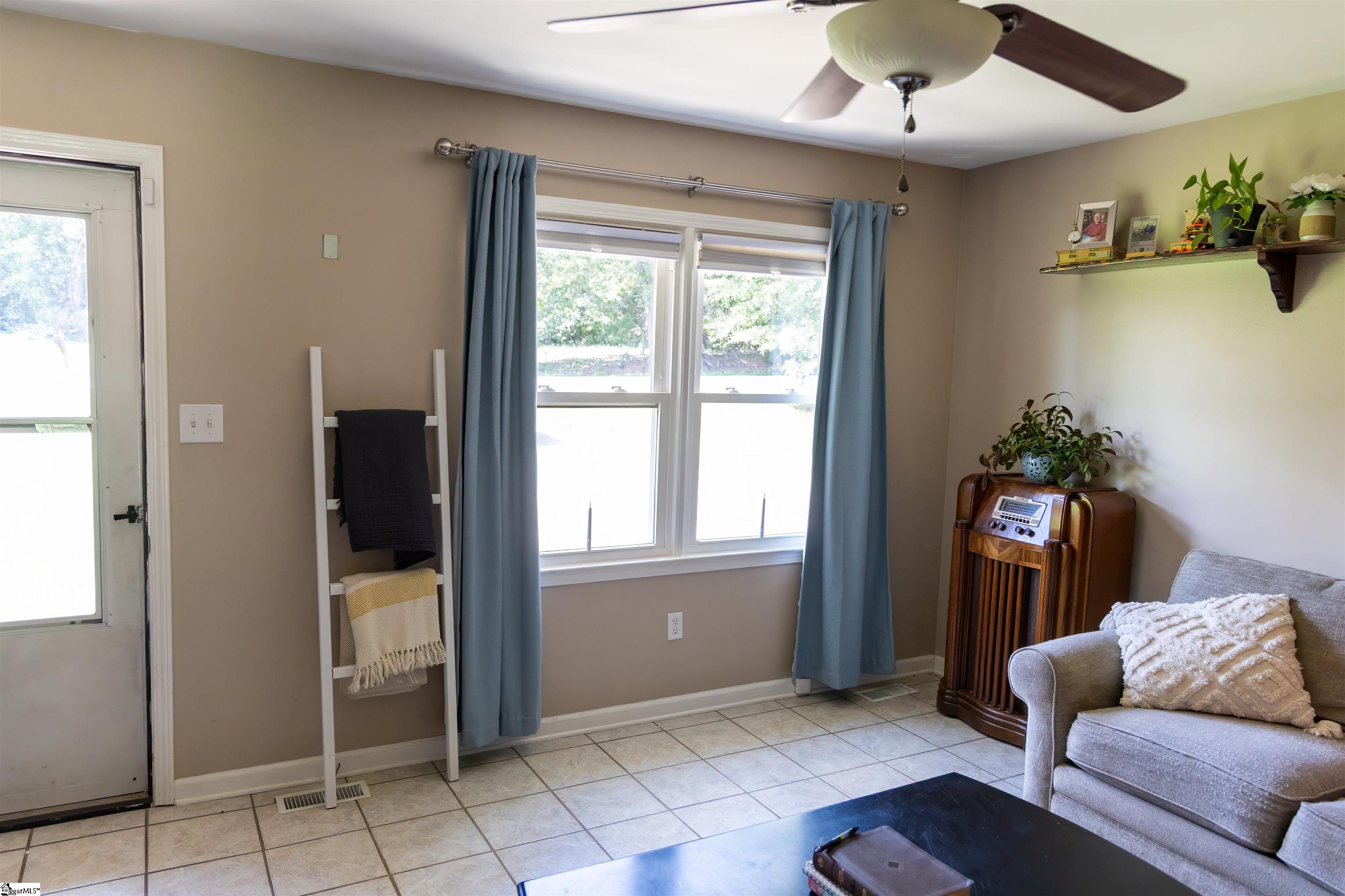 1208 Five Forks Road Pendelton, SC 29670
