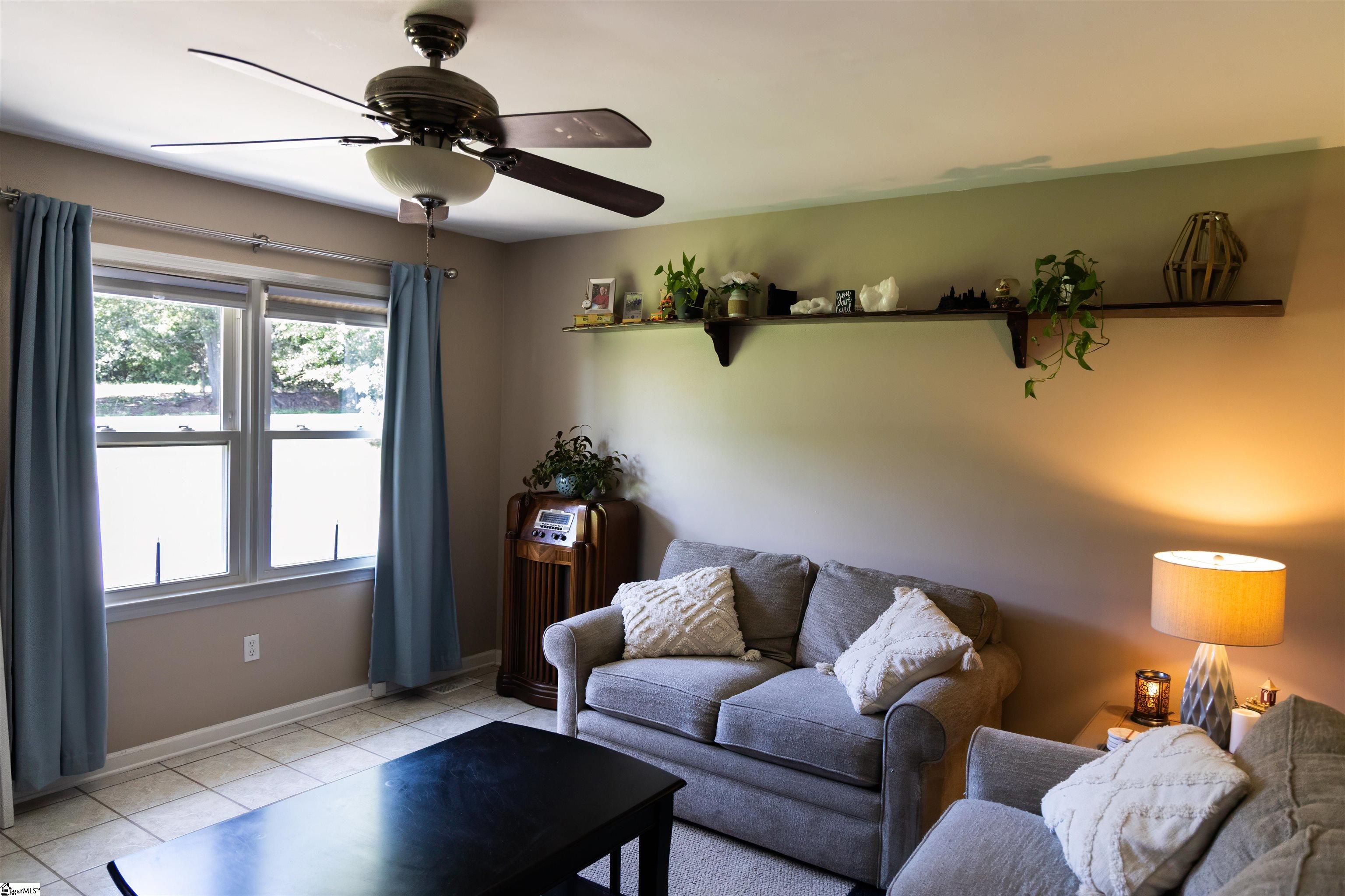 1208 Five Forks Road Pendelton, SC 29670