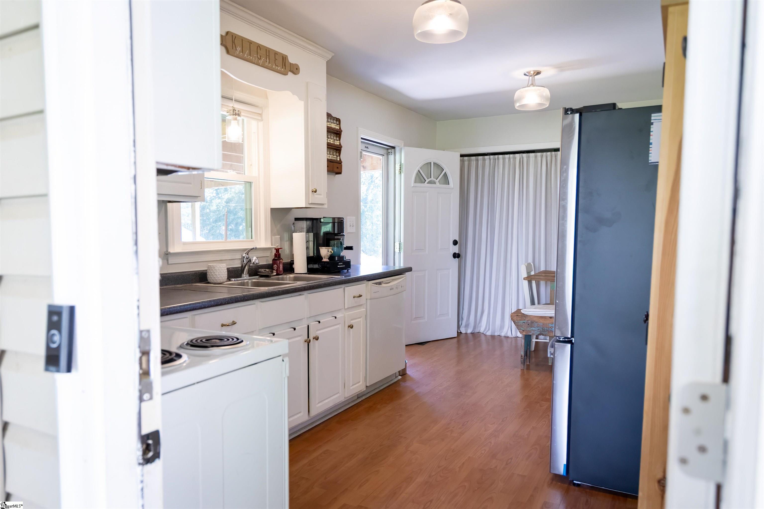 1208 Five Forks Road Pendelton, SC 29670