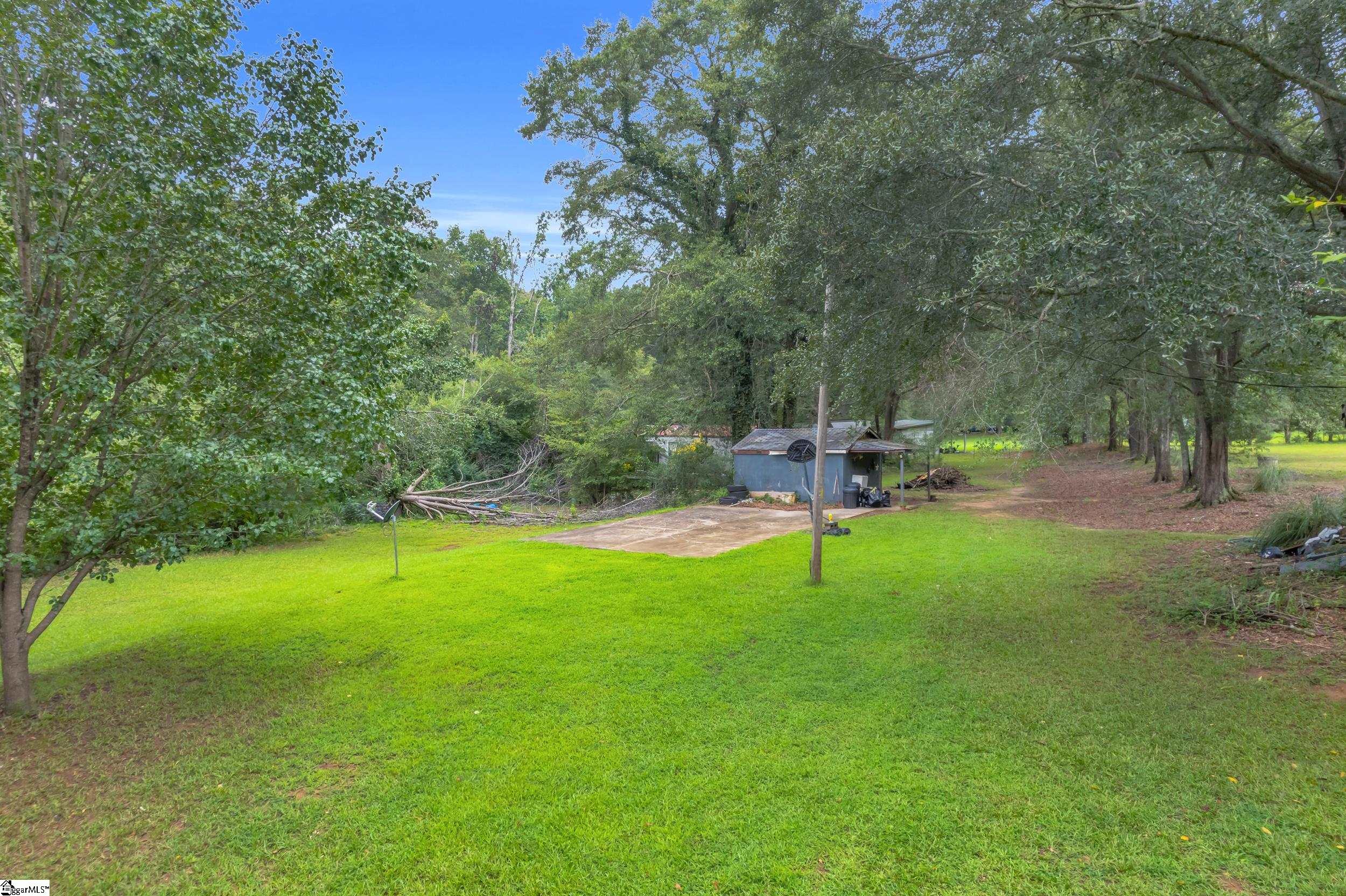 256 Sweetwater Road Fountain Inn, SC 29644