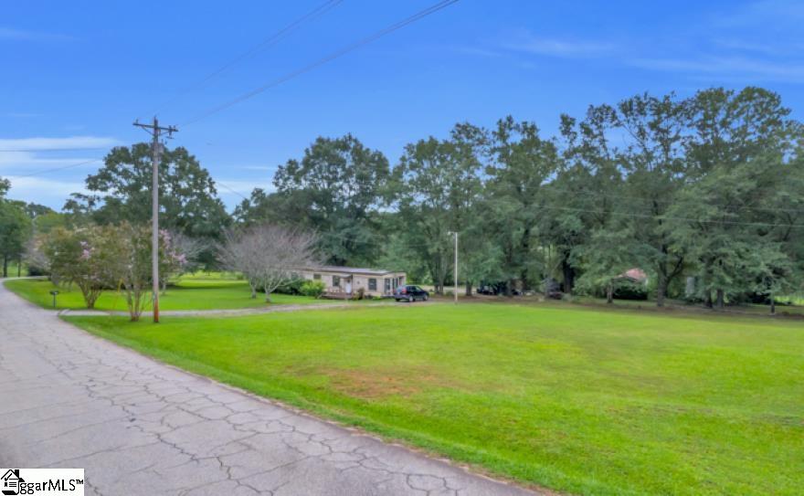 256 Sweetwater Road Fountain Inn, SC 29644