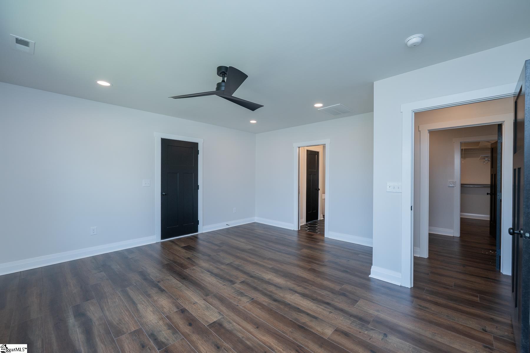 15 Evelyn Avenue Greenville, SC 29607
