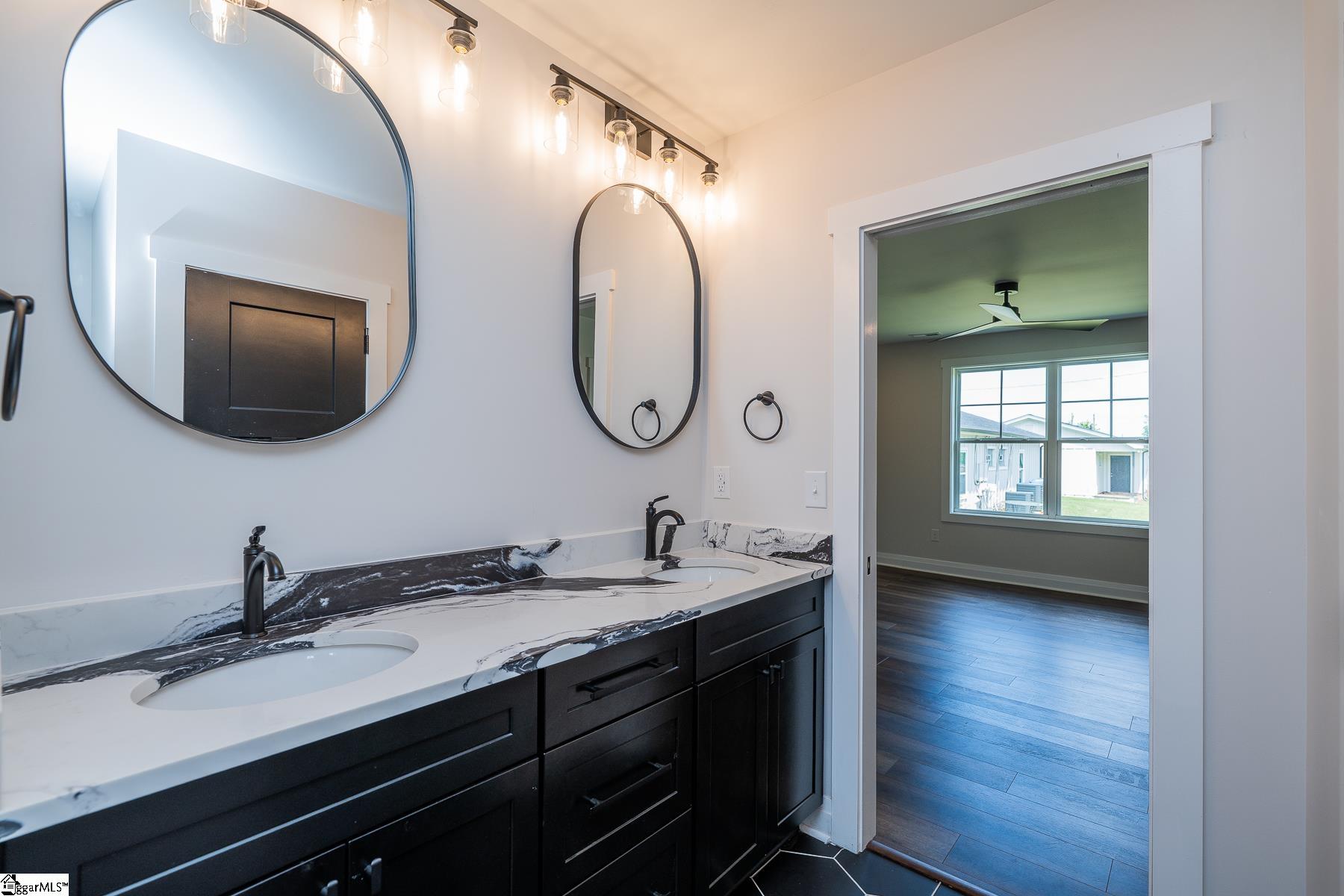 15 Evelyn Avenue Greenville, SC 29607