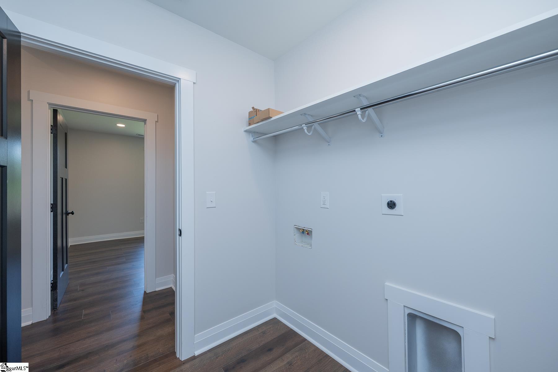 15 Evelyn Avenue Greenville, SC 29607
