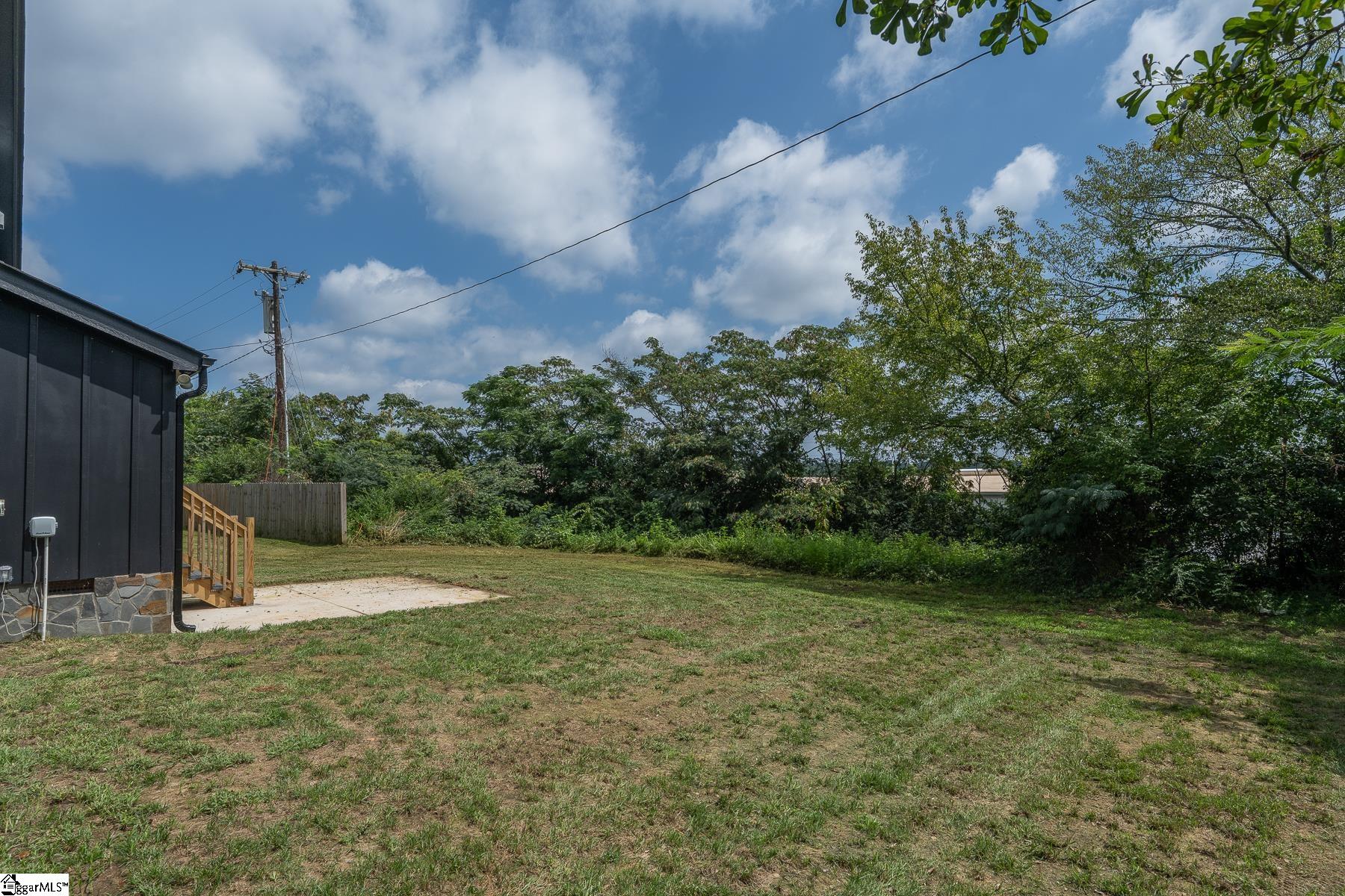 15 Evelyn Avenue Greenville, SC 29607