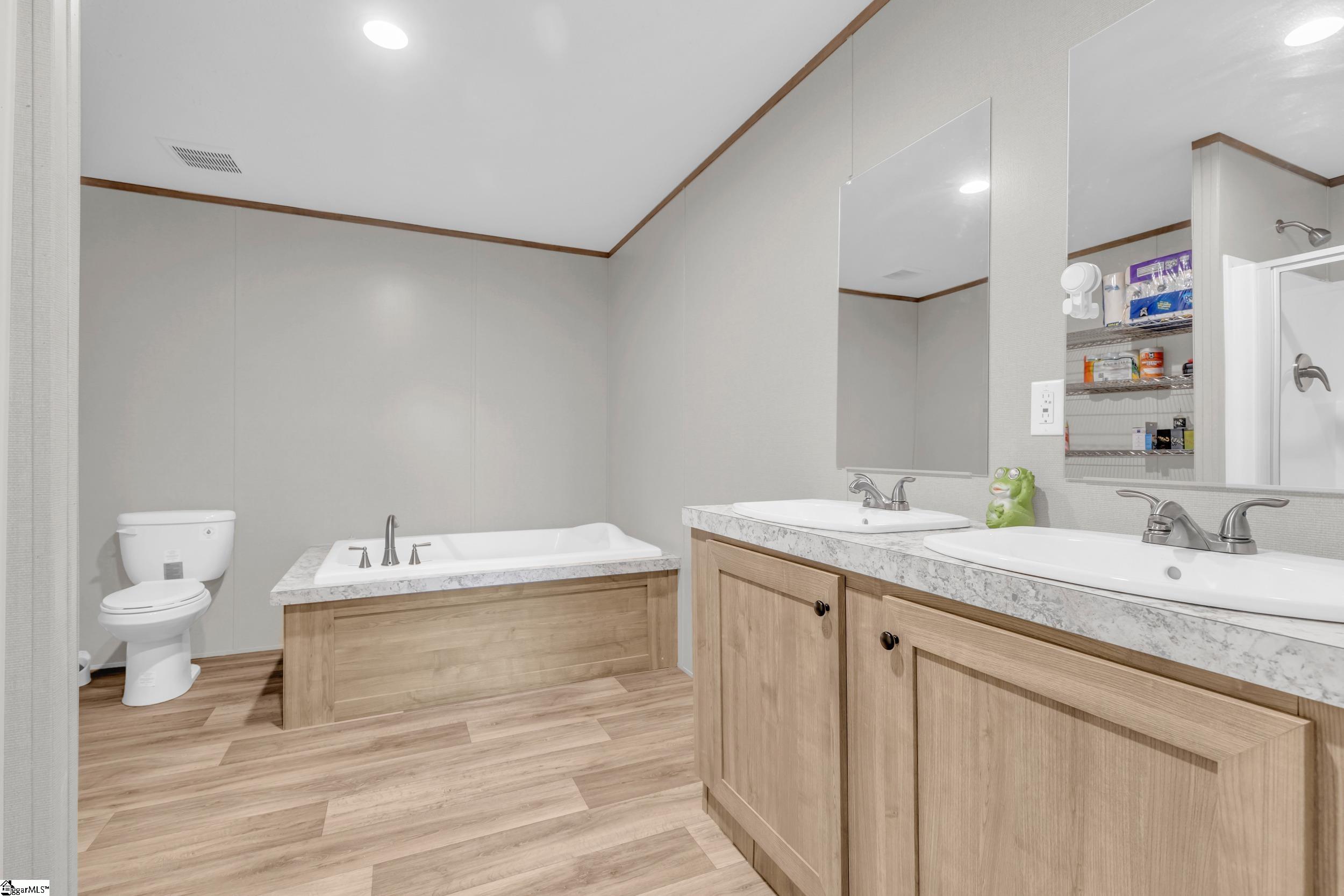 112 Burdette Road Iva, SC 29655