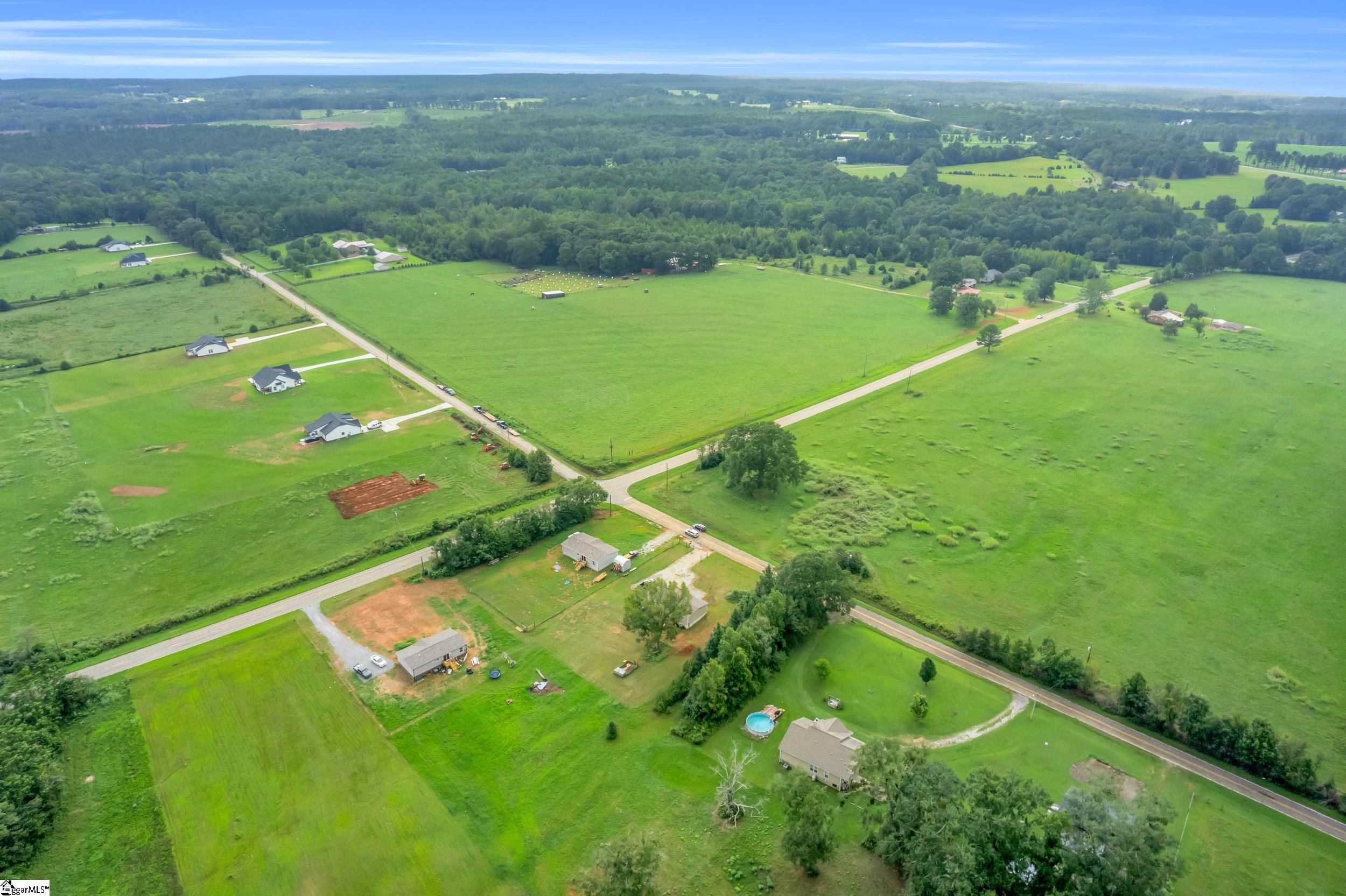 112 Burdette Road Iva, SC 29655