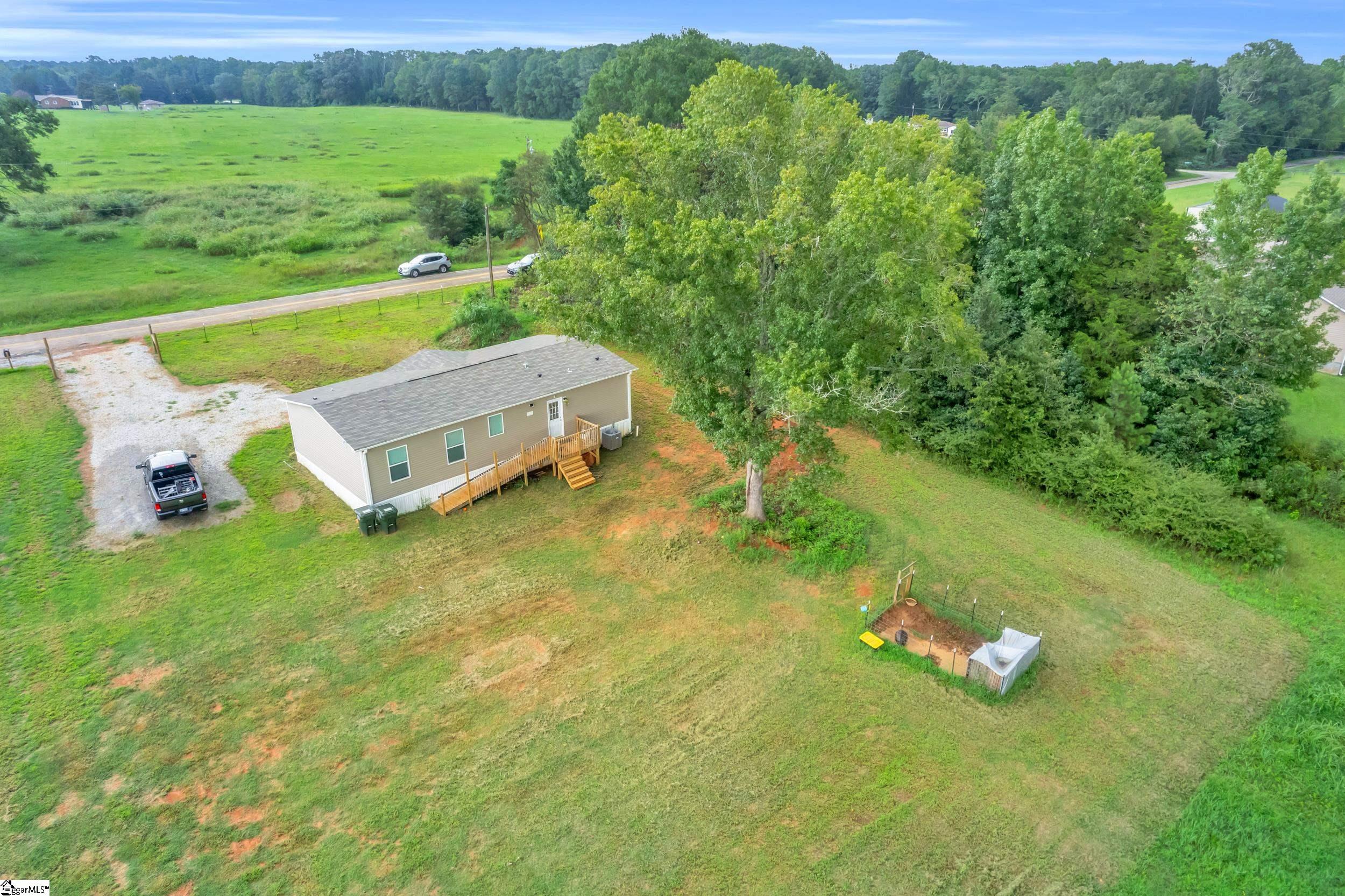 112 Burdette Road Iva, SC 29655
