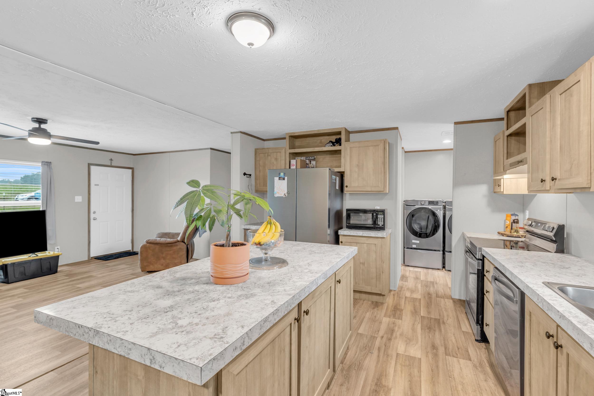 112 Burdette Road Iva, SC 29655