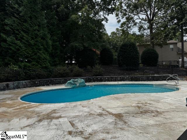109 Creek Crossing Way Greer, SC 29651