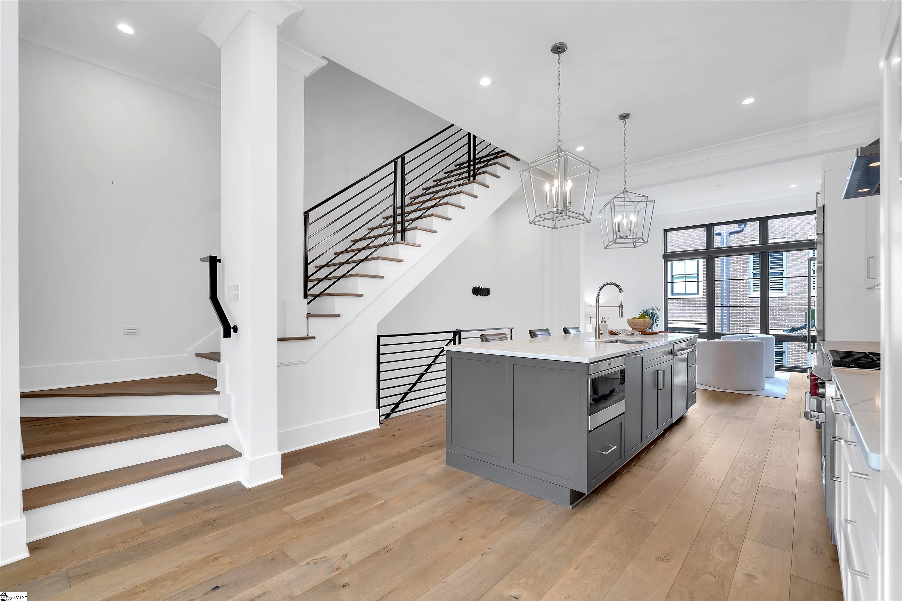 118 Oneal Street Greenville, SC 29601