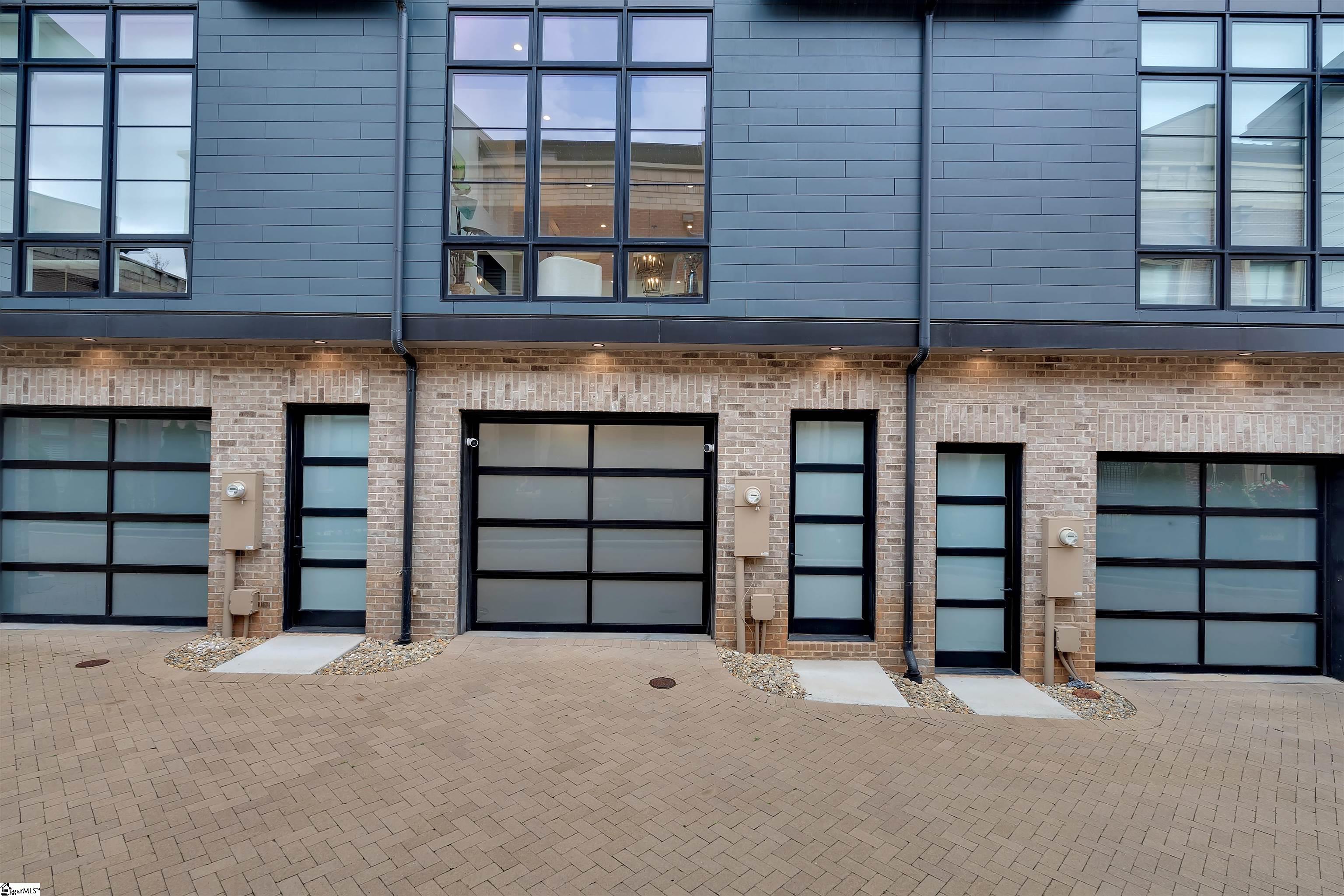 118 Oneal Street Greenville, SC 29601