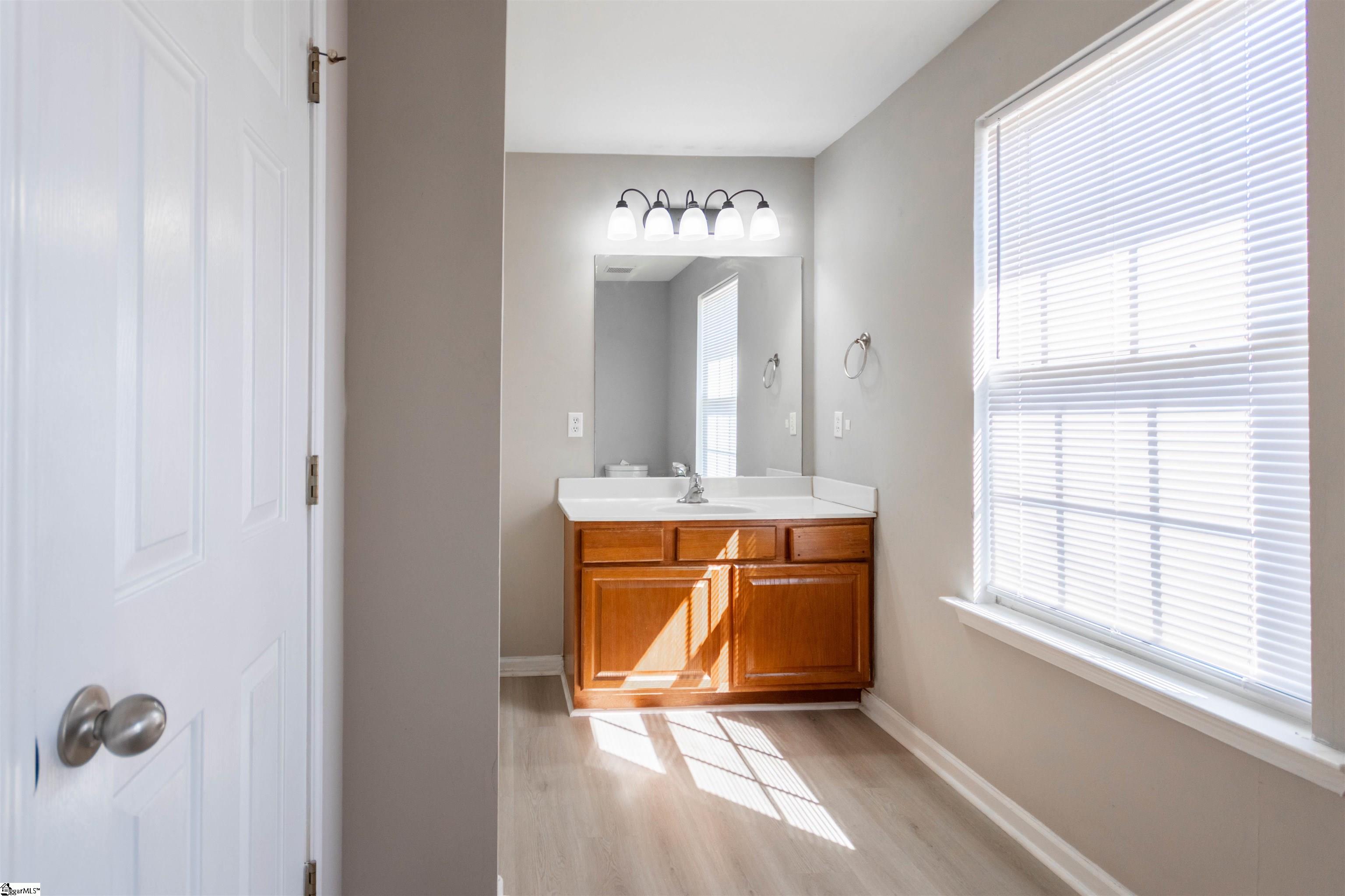 151 Stockbridge Drive Spartanburg, SC 29301