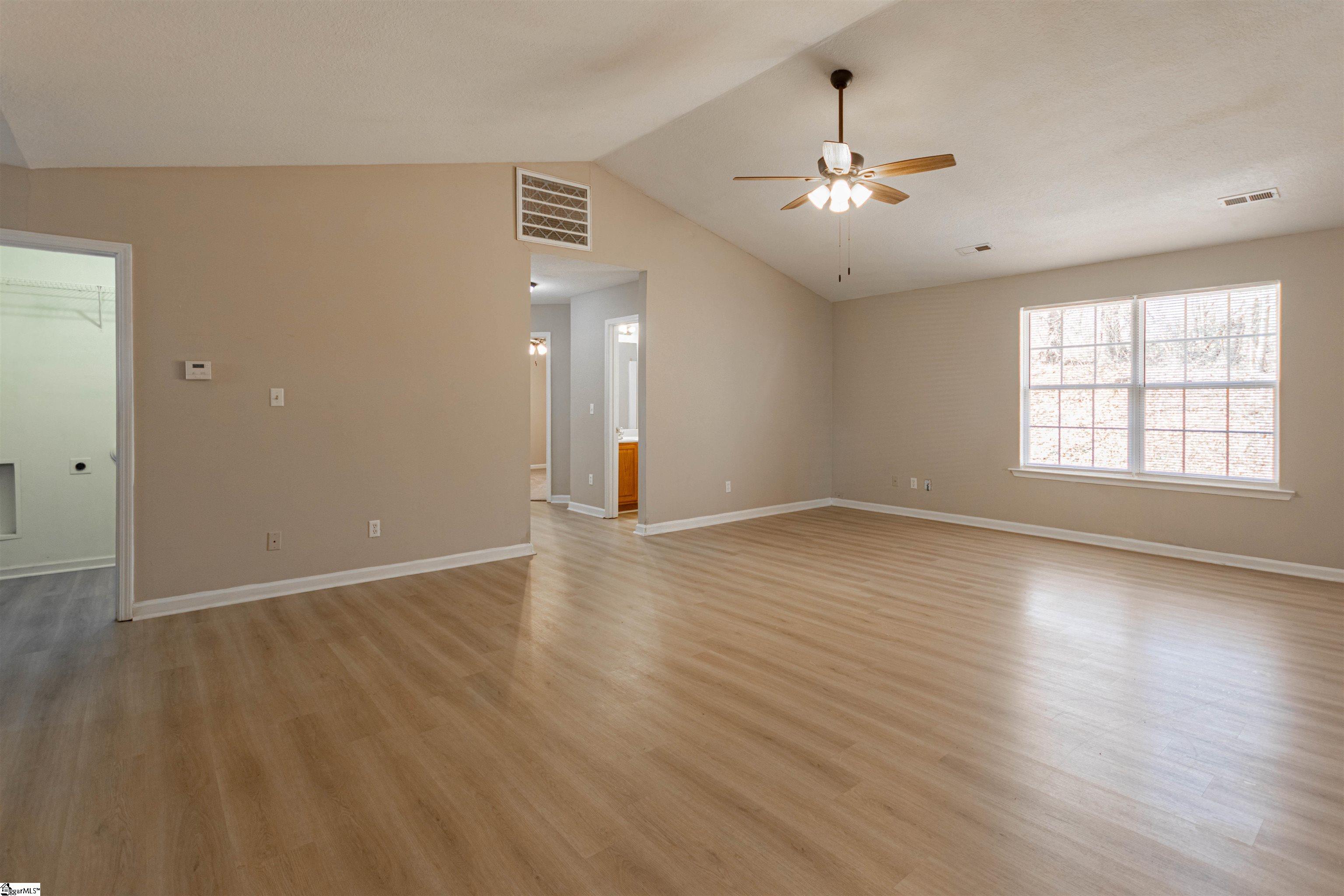 151 Stockbridge Drive Spartanburg, SC 29301